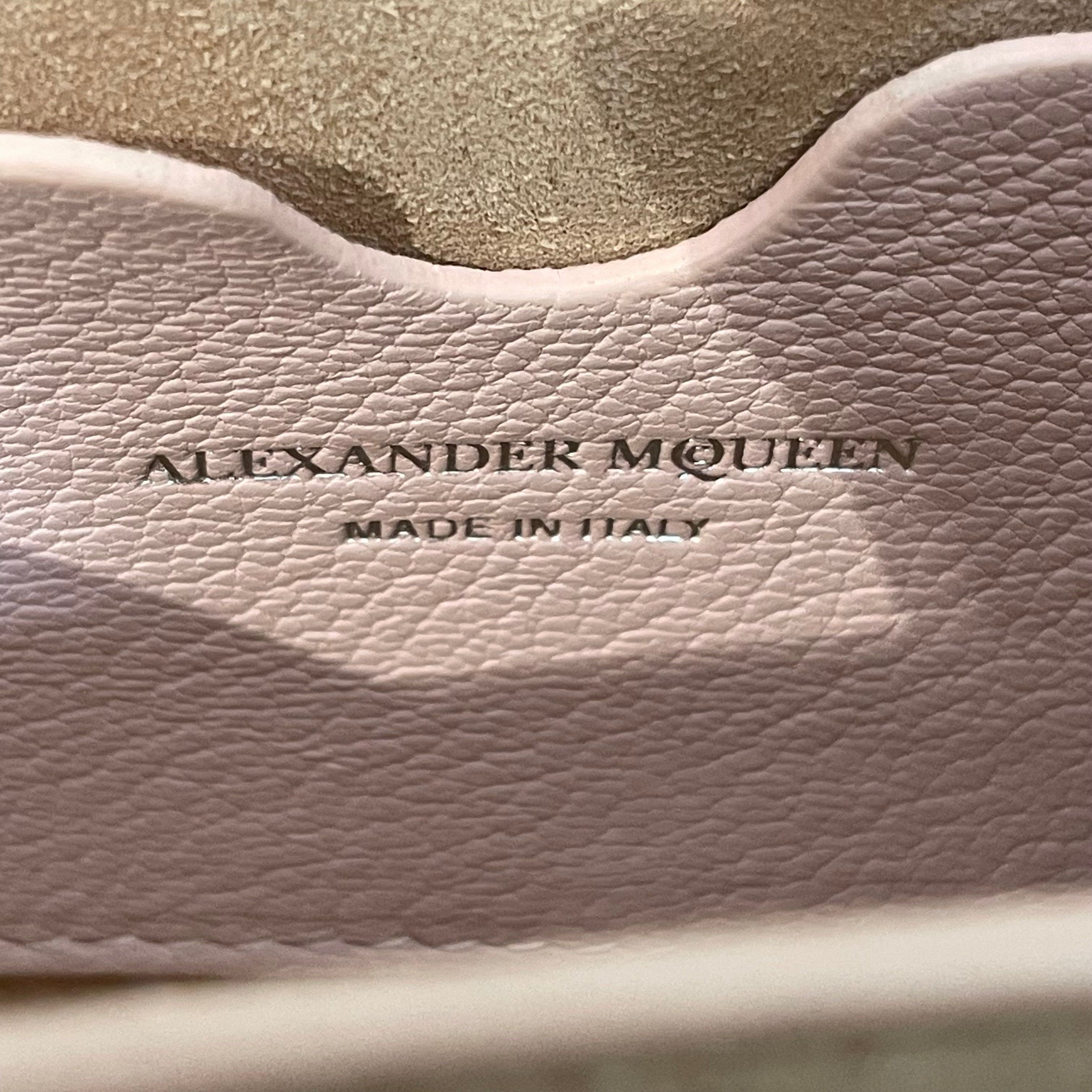 Alexander McQueen/Cross Body Bag/Leather/CRM/ view 10