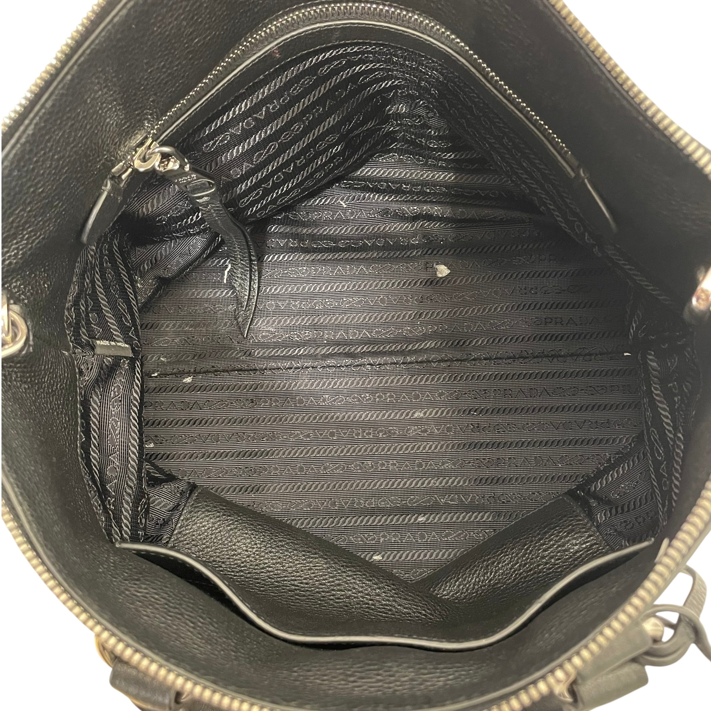 PRADA/Cross Body Bag/Leather/BLK/Nero Bag view 6