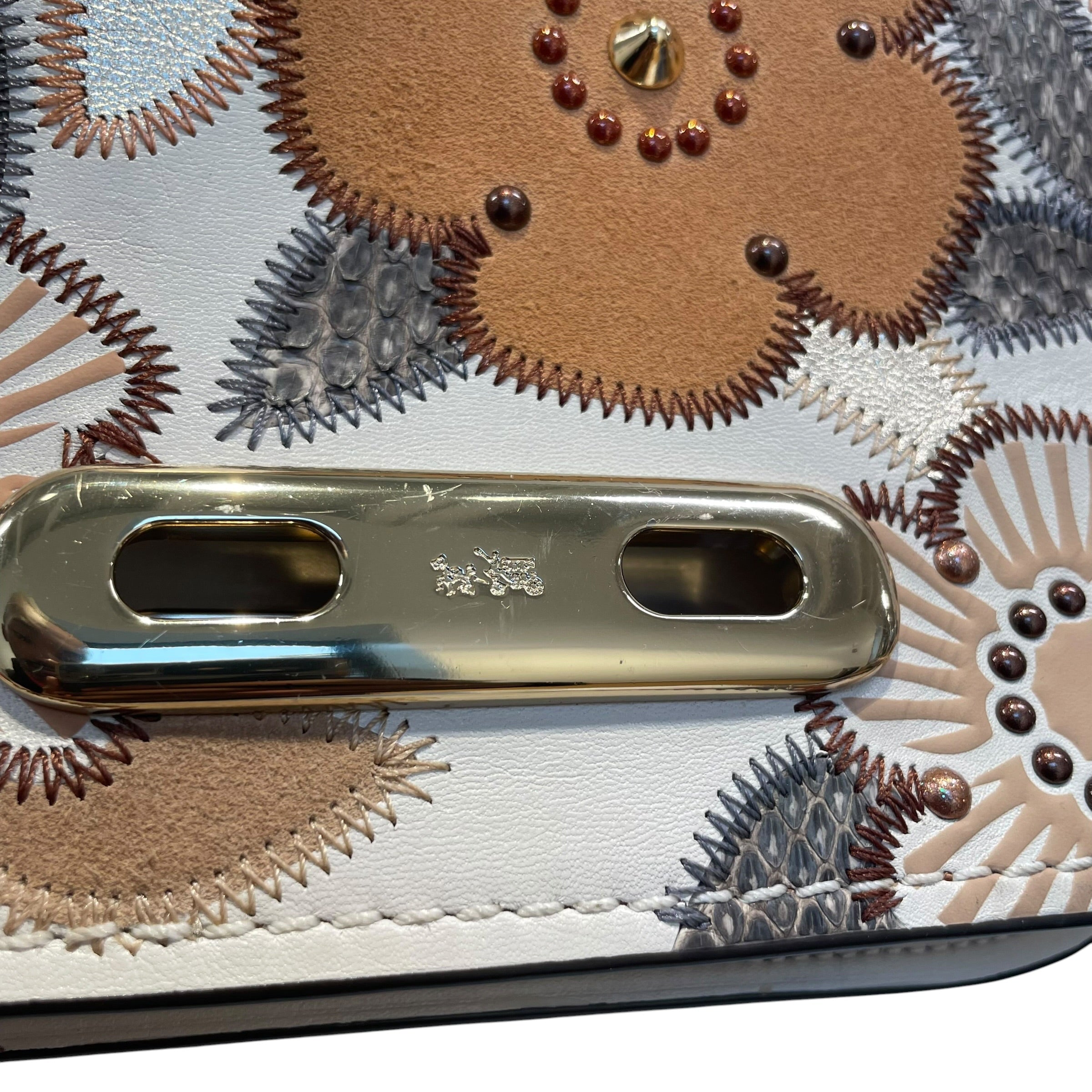 COACH/Cross Body Bag/All Over Print/Leather/WHT/BRWN FLOWERS,GOLD CHAIN STRAP view 4