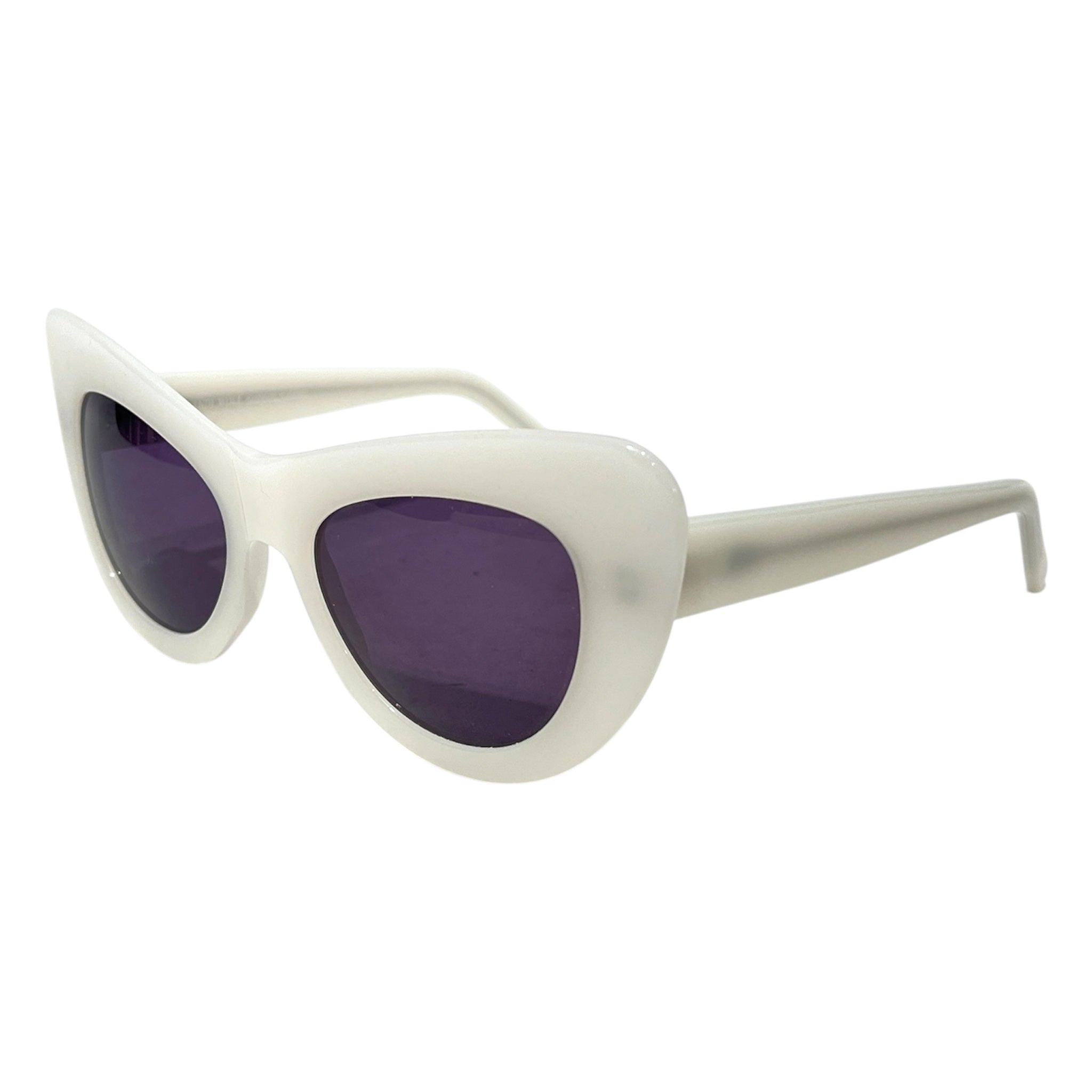 Andy Wolf/Sunglasses/Celluloid/WHT/Fox/Jan White Cat Eye view 2