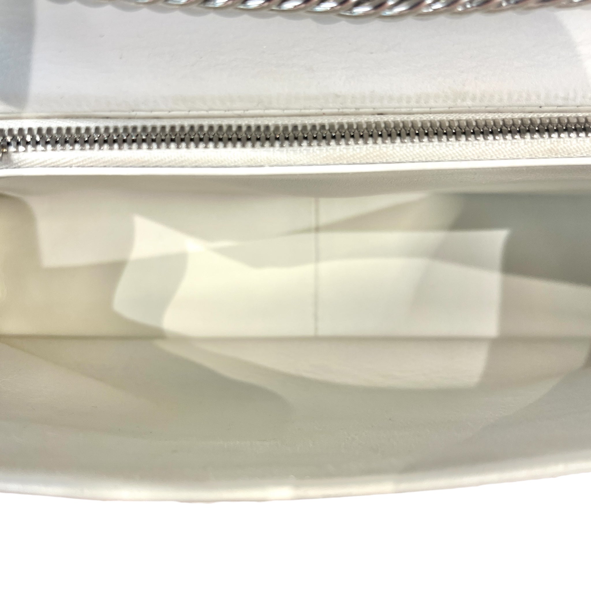 BALENCIAGA/Clutch Bag/Leather/WHT/BB CHAIN ROUND MEDIUM view 3