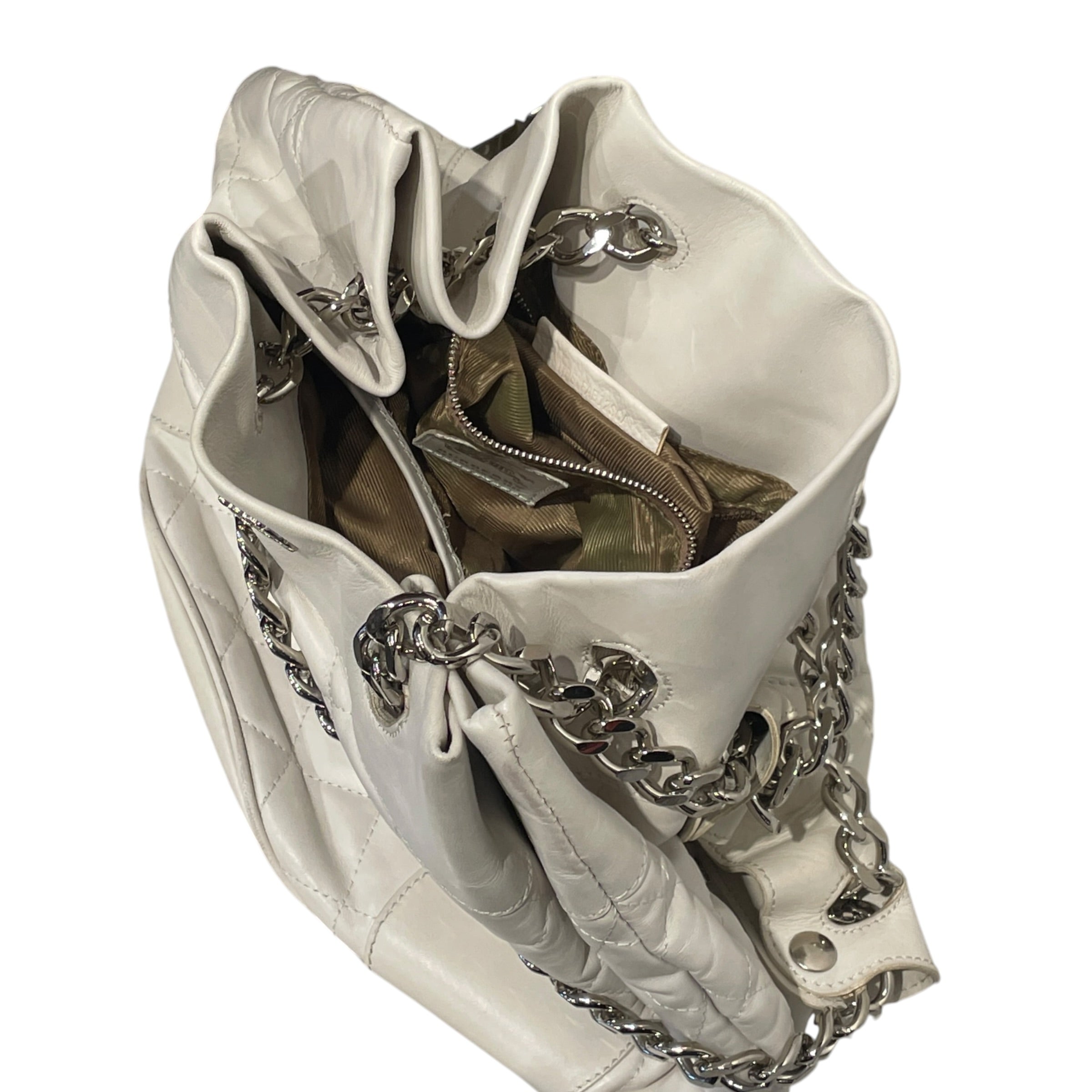 BURBERRY/Bag/Leather/WHT/QUILTED BUCKET BAG view 8