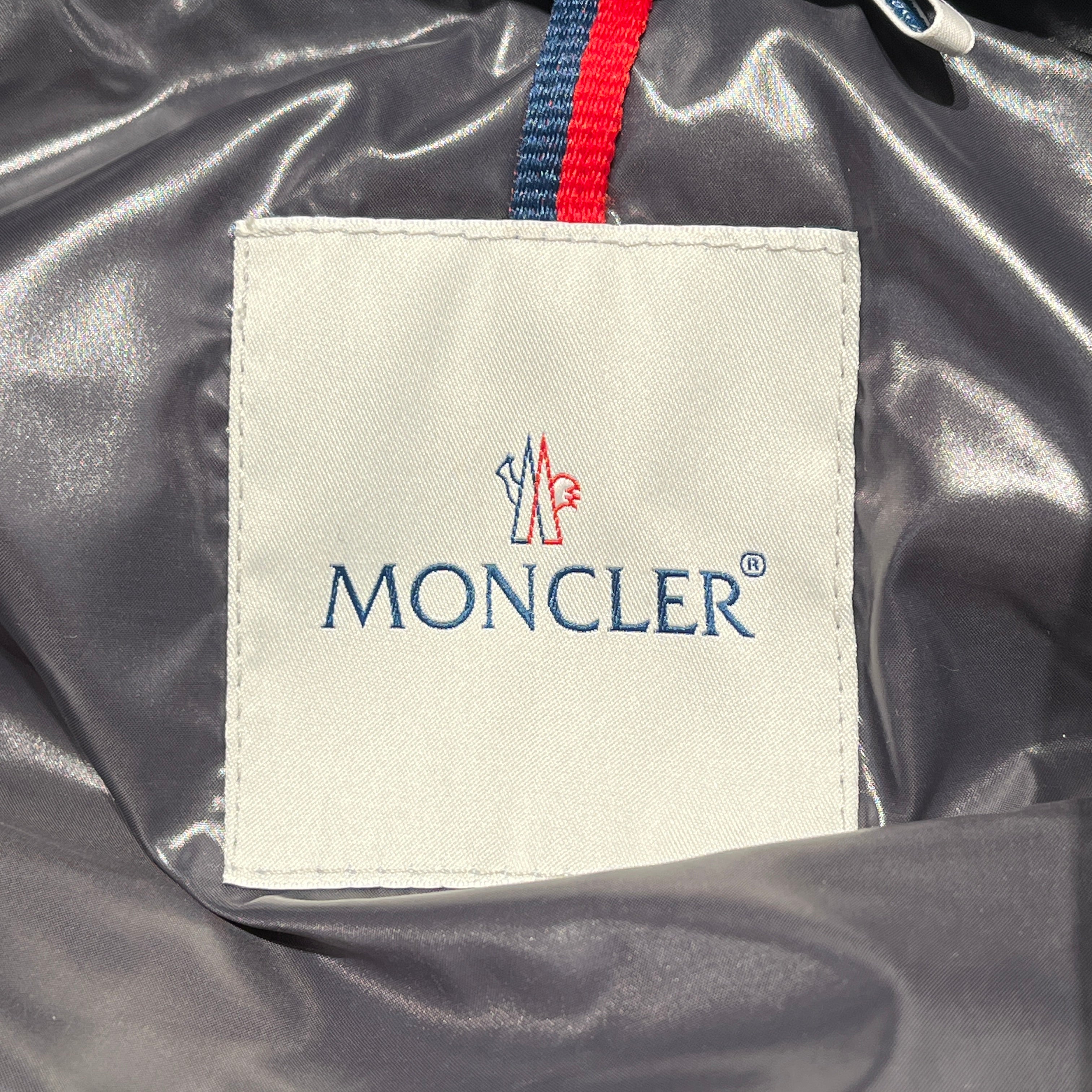 MONCLER/Puffer Vest/3/Nylon/BLK/DUCK INSIDE view 3