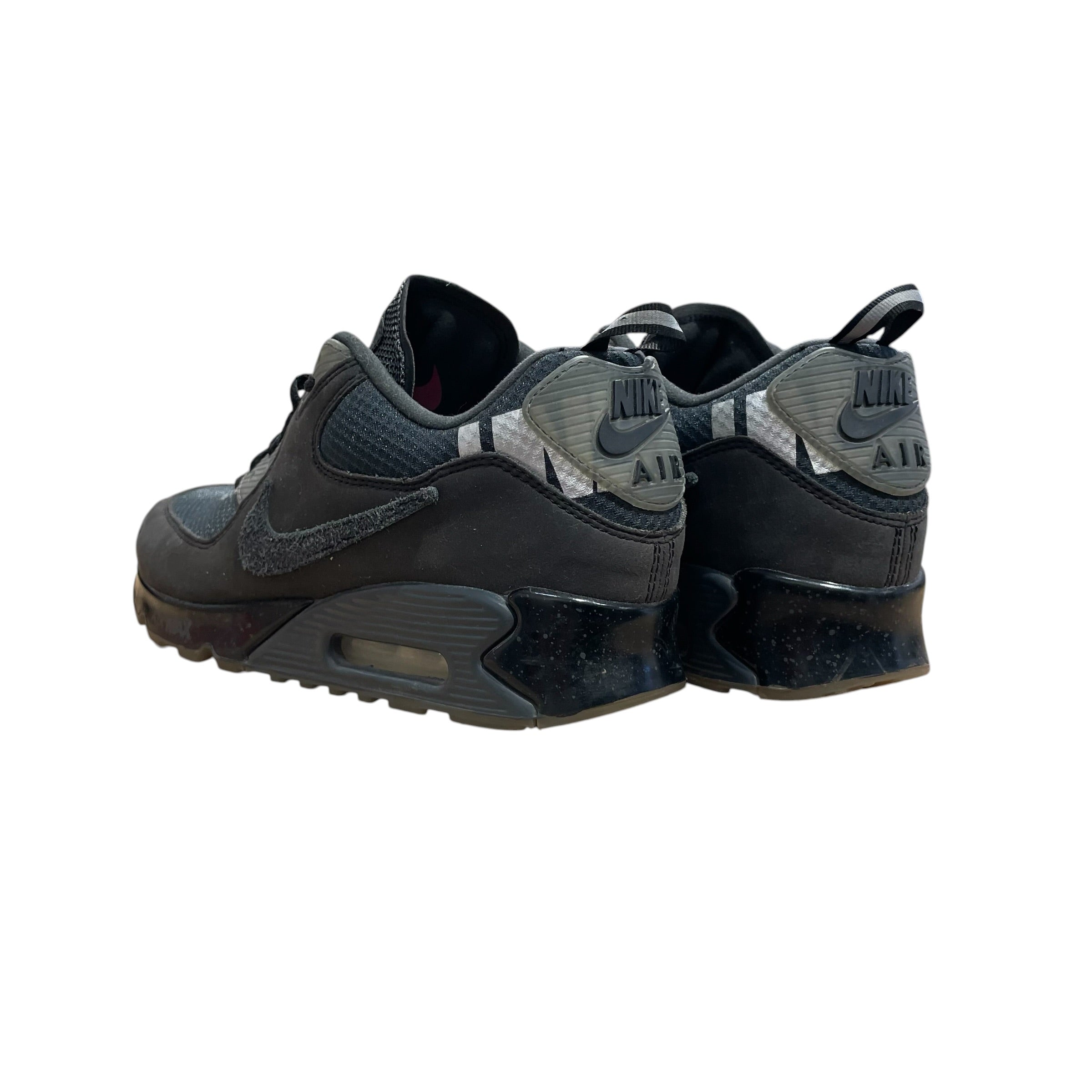 NIKE/UNDEFEATED/Low-Sneakers/US 8.5/GRY/UNDEFEATED view 2
