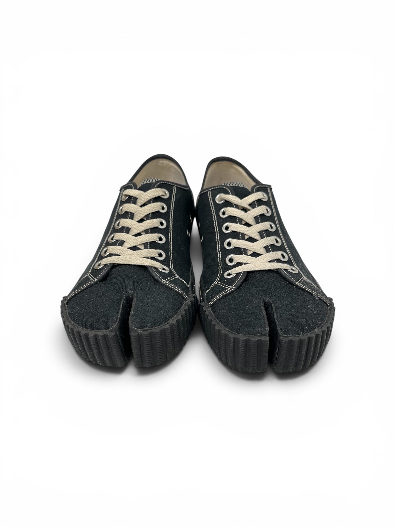 Maison Margiela/Low-Sneakers/EU 42.5/Cotton/BLK/tabi converse view 6