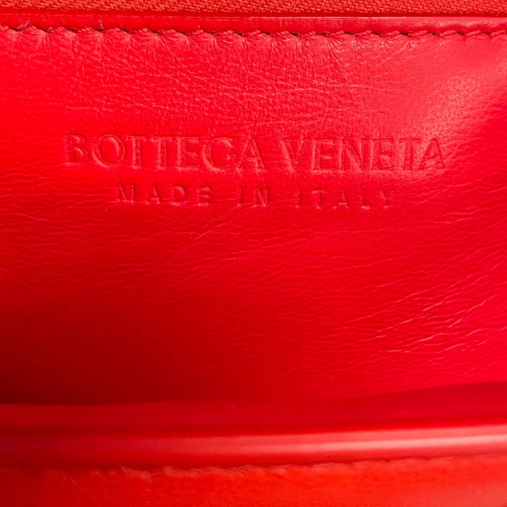BOTTEGA VENETA/Hand Bag/Leather/RED/NAPPA MAXI\PADDED HANDLE BAG view 4