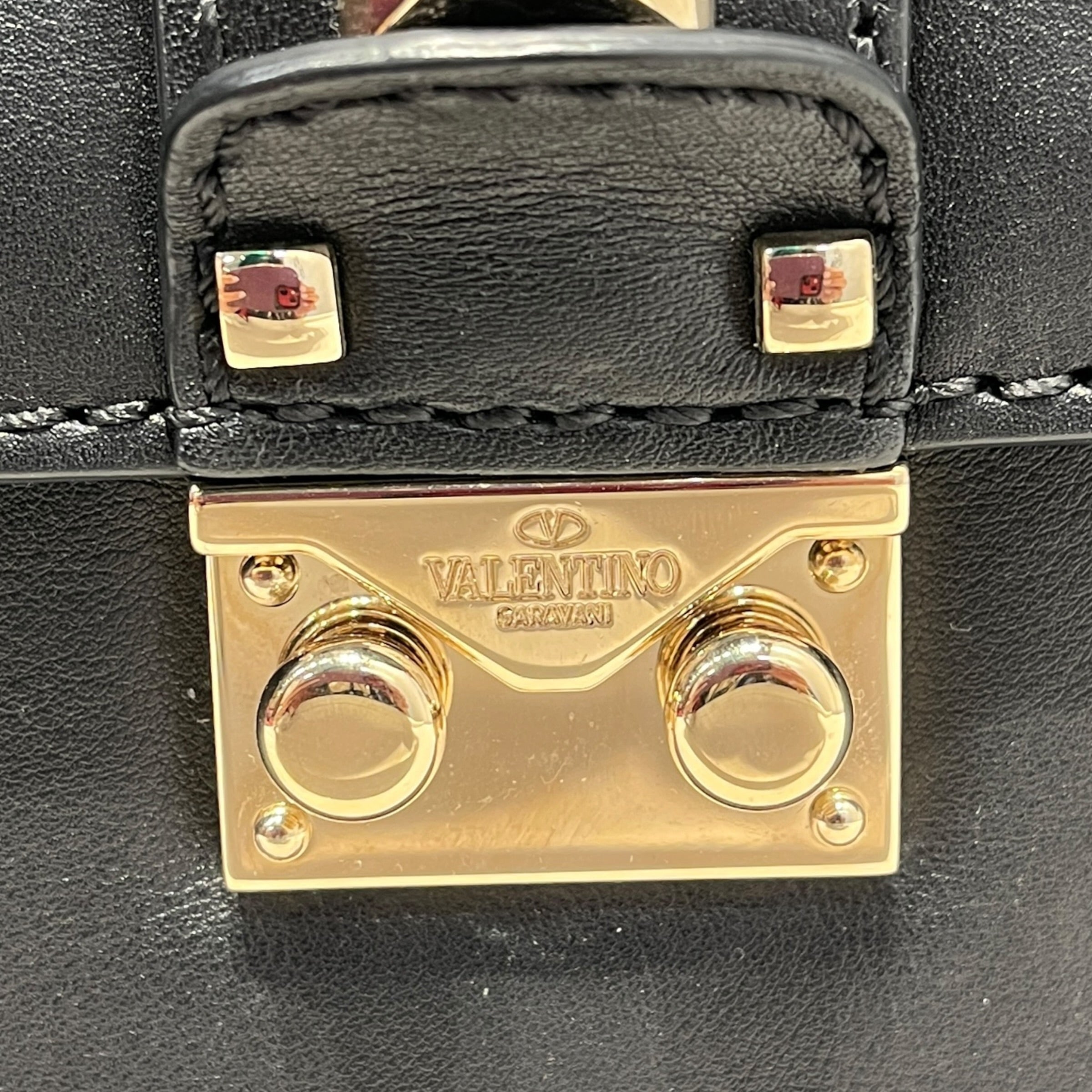VALENTINO GARAVANI/Cross Body Bag/Leather/BLK/Glam Lock Rockstud Flap Bag view 4