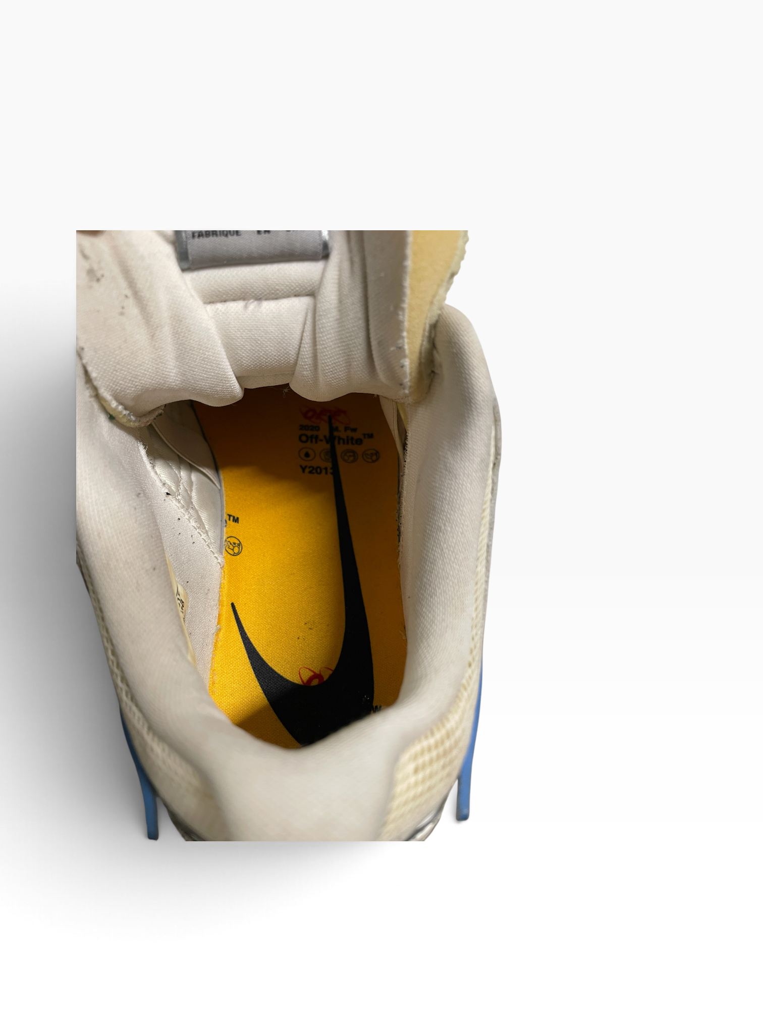 NIKE/OFF-WHITE/Low-Sneakers/US 10.5/Leather/BLU/Blue swoosh/futuristic view 3
