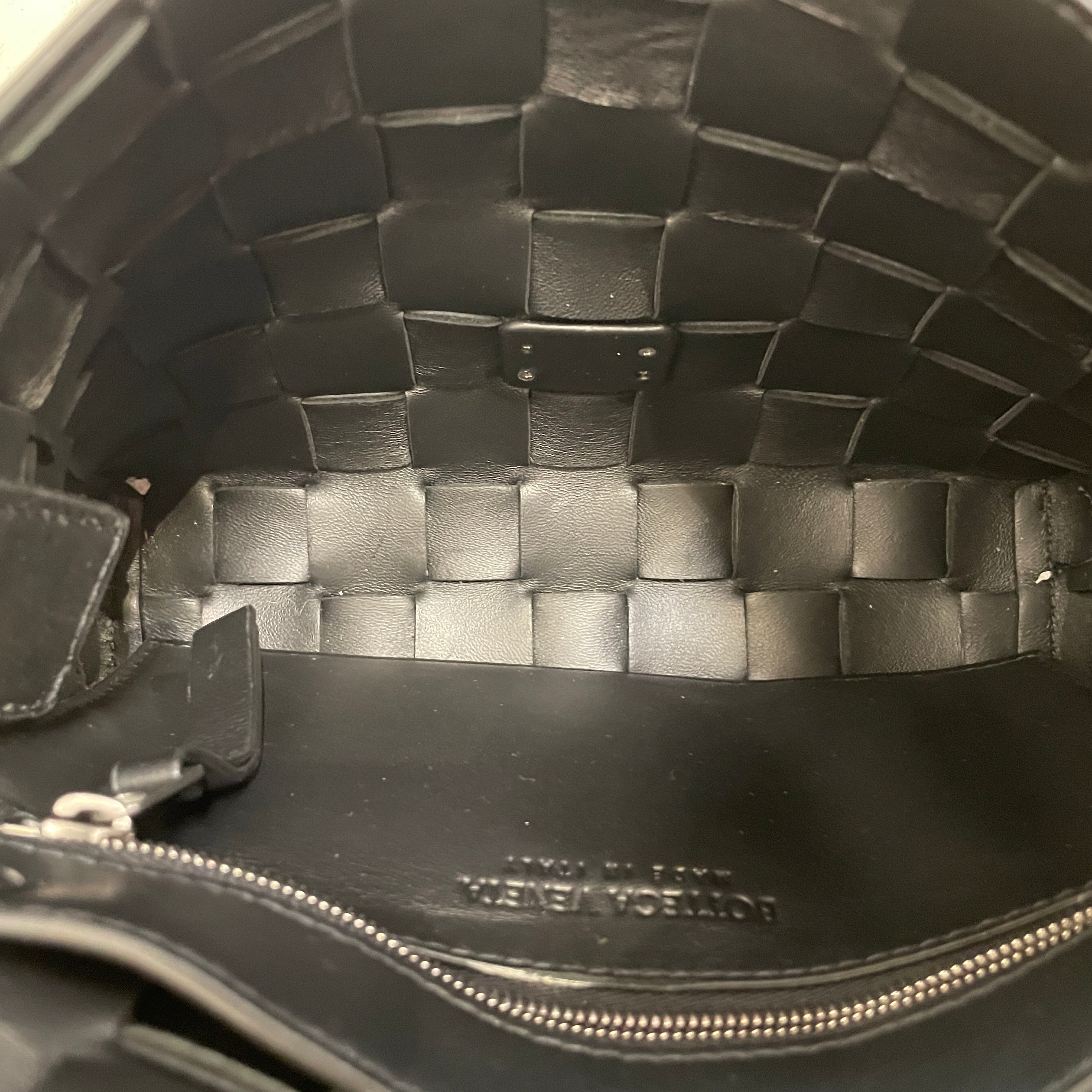 BOTTEGA VENETA/Bag/Leather/BLK/ORTO MESSENGER view 6