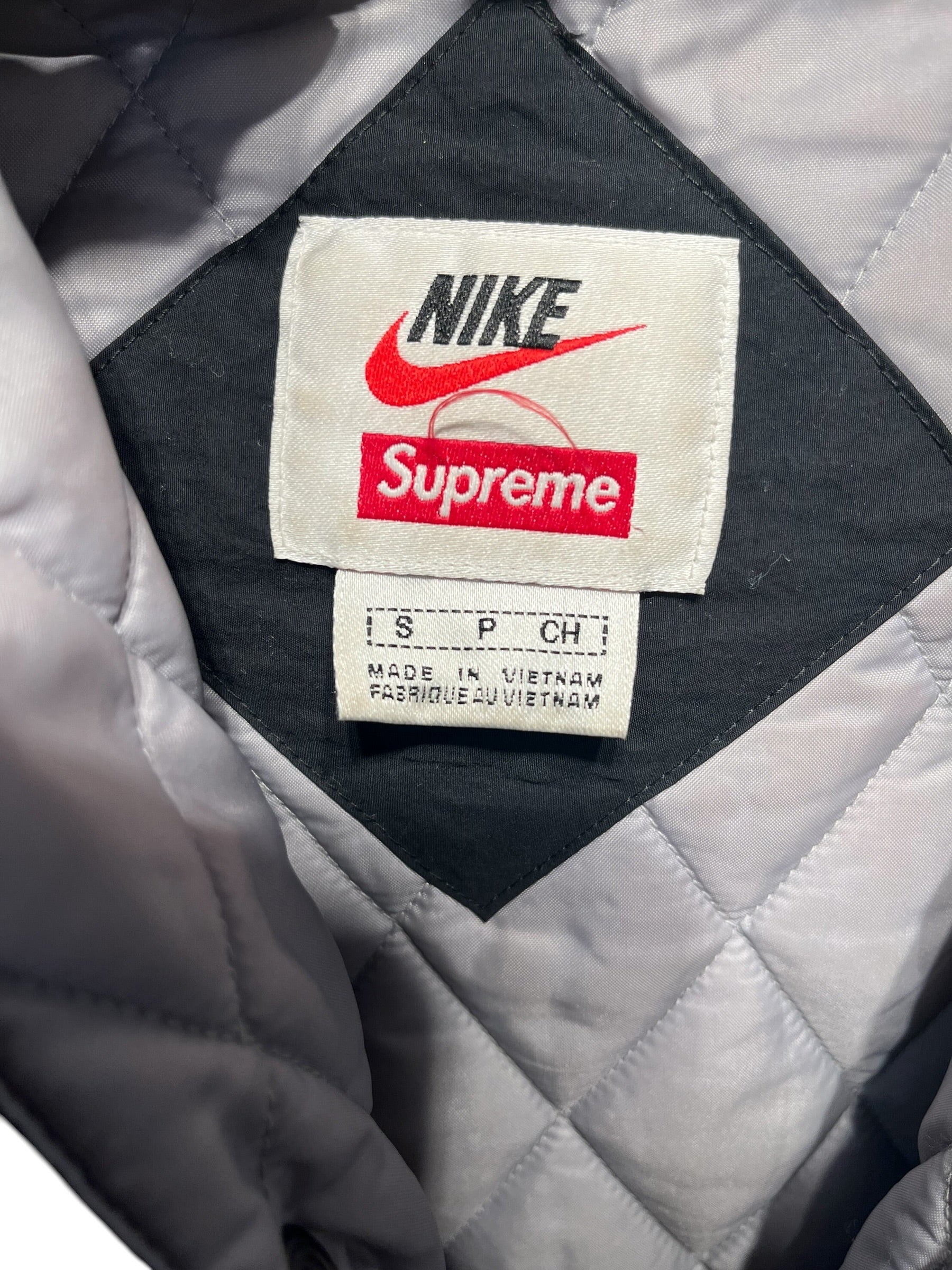 Supreme/NIKE/Jacket/S/Nylon/BLK/ view 3