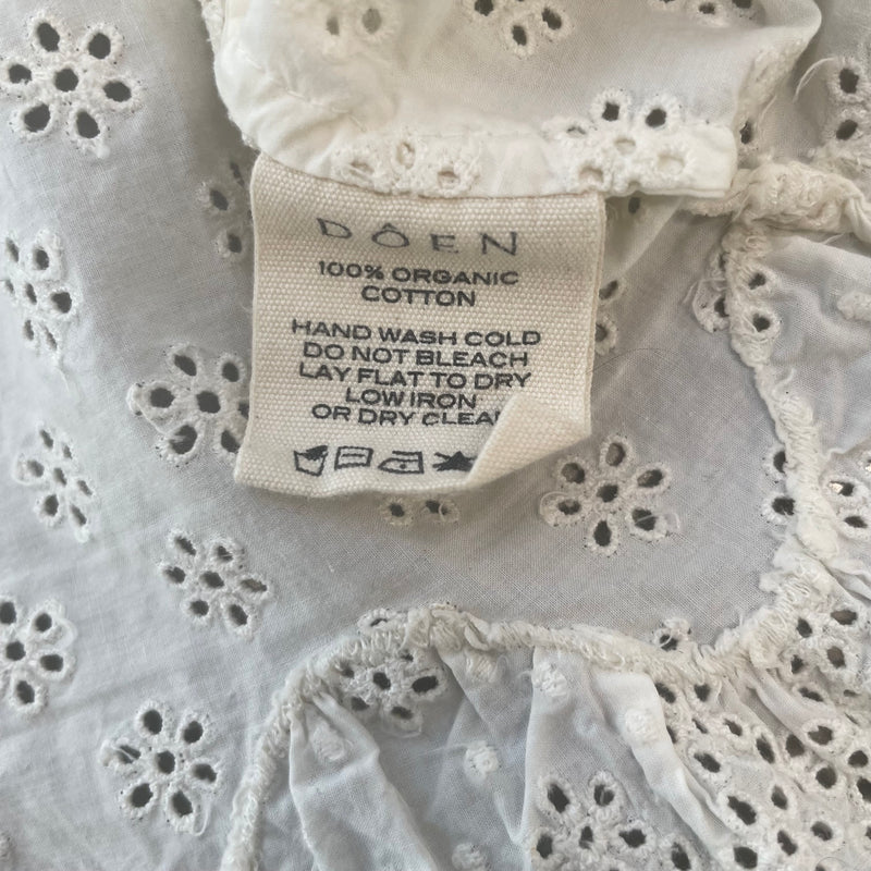 DOEN/LS Blouse/M/WHT/LACE/ SKIRT/CUFF/BOTTON