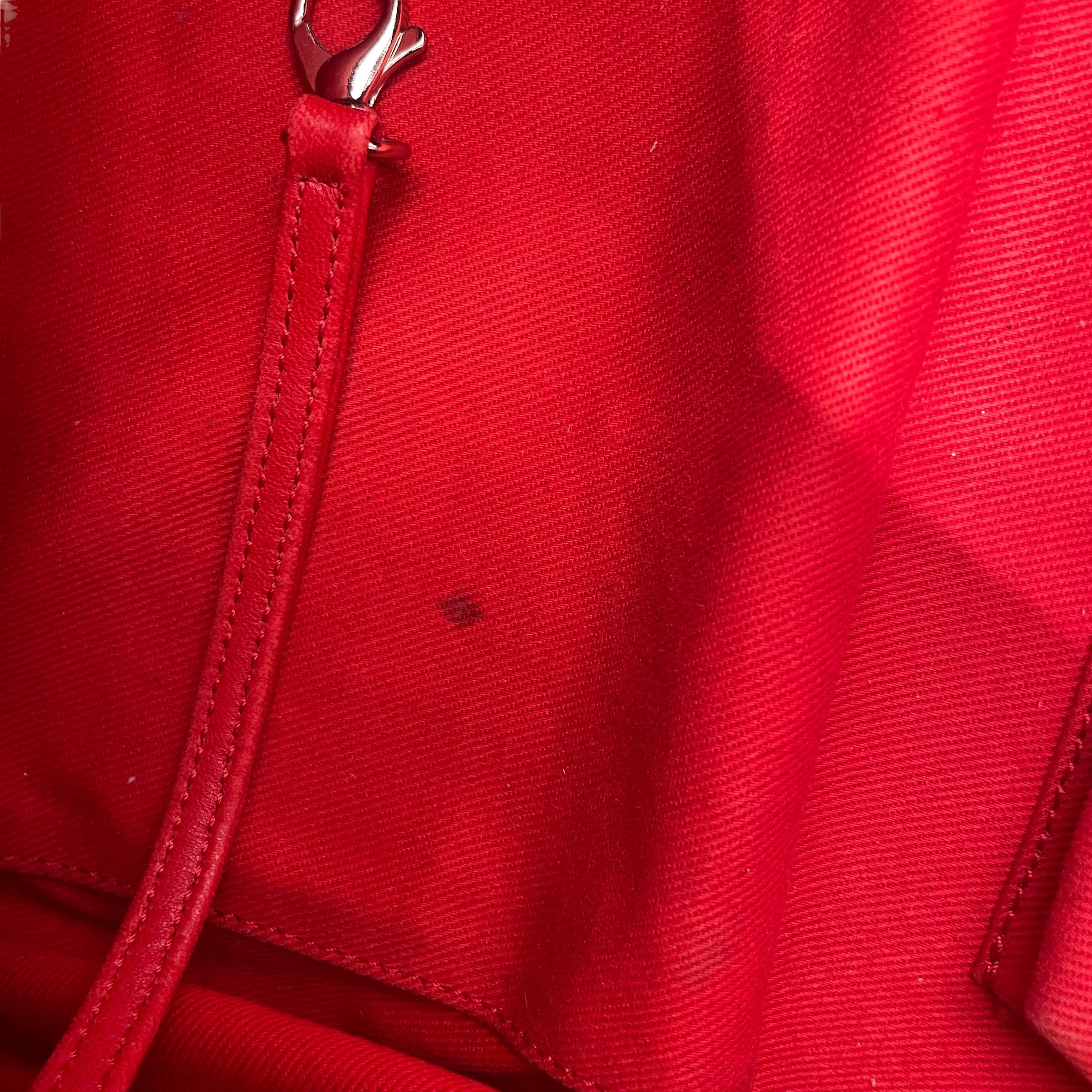 CHANEL/Bag/Leather/RED/Quilted CC Bowler view 7