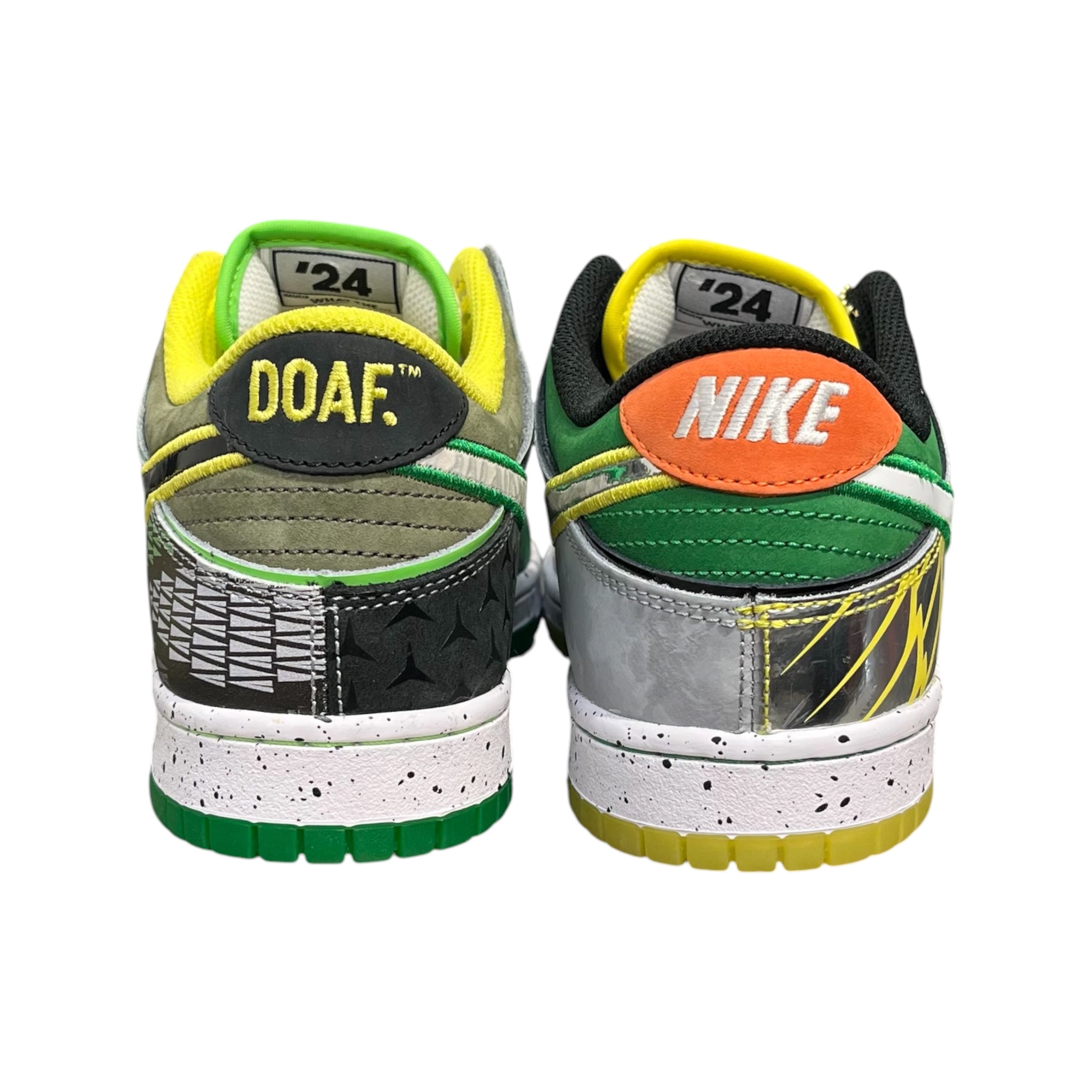 NIKE/Low-Sneakers/US 8.5/GRN/DUCKS DOAF HV1454-100 view 4