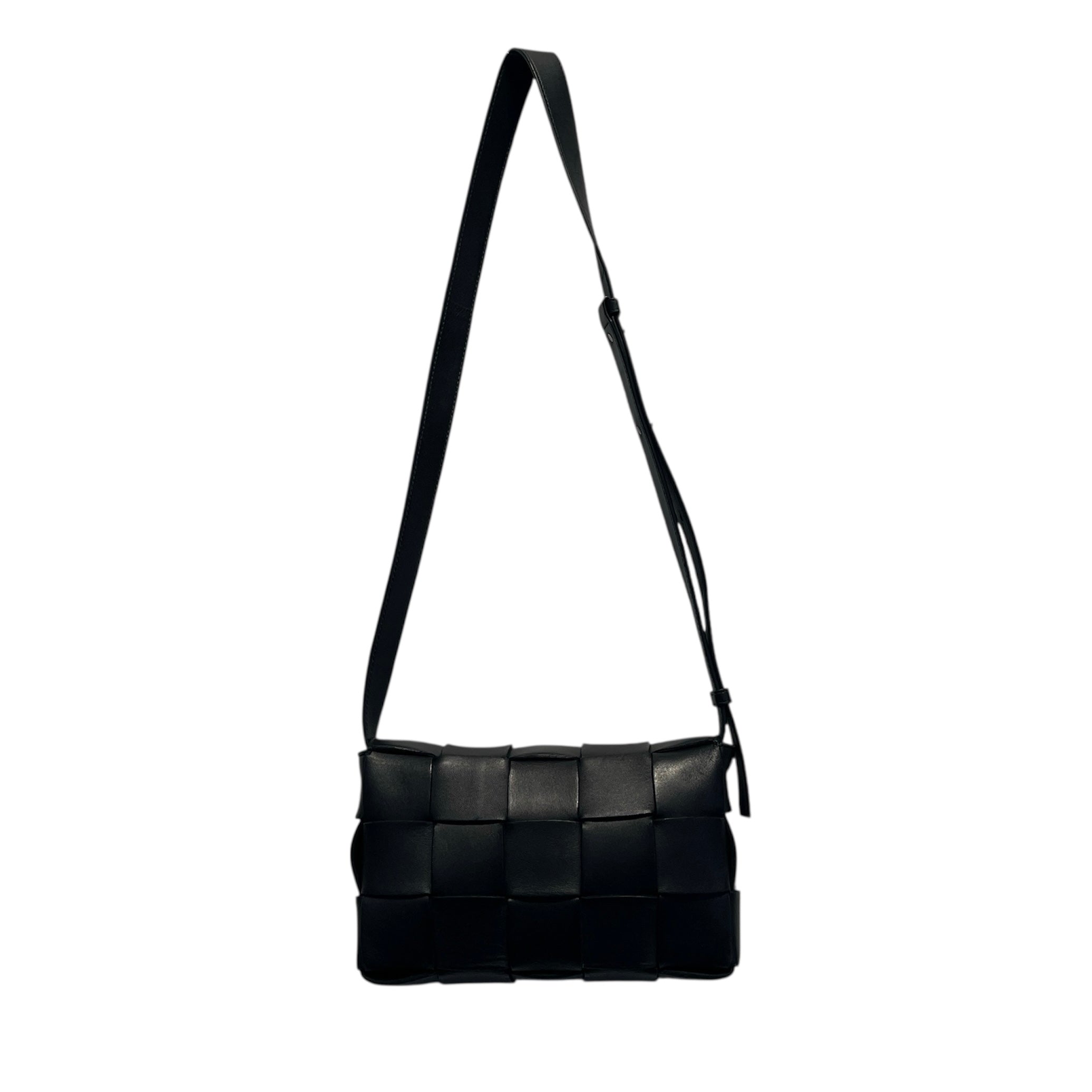 BOTTEGA VENETA/Cross Body Bag/Leather/BLK/CASETTE BAG/ WOVEN view 2