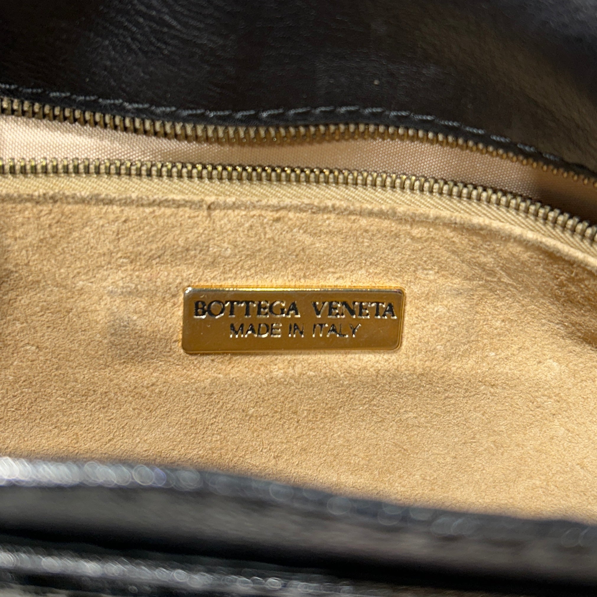 BOTTEGA VENETA/Cross Body Bag/M/Leather/BLK/ view 6