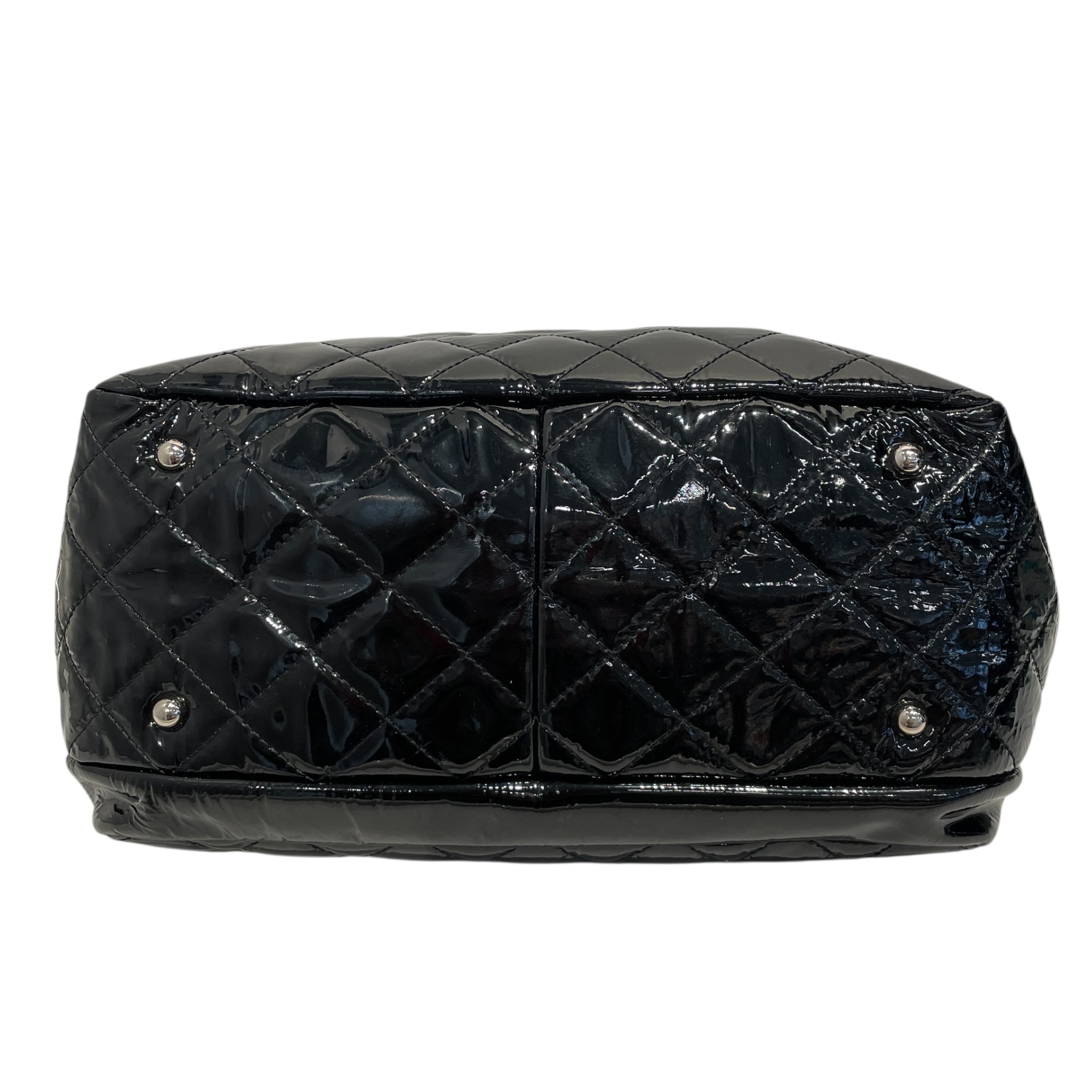 CHANEL/Tote Bag/Leather/BLK/CHANEL 2010 BLACK PATENT TOTE view 3