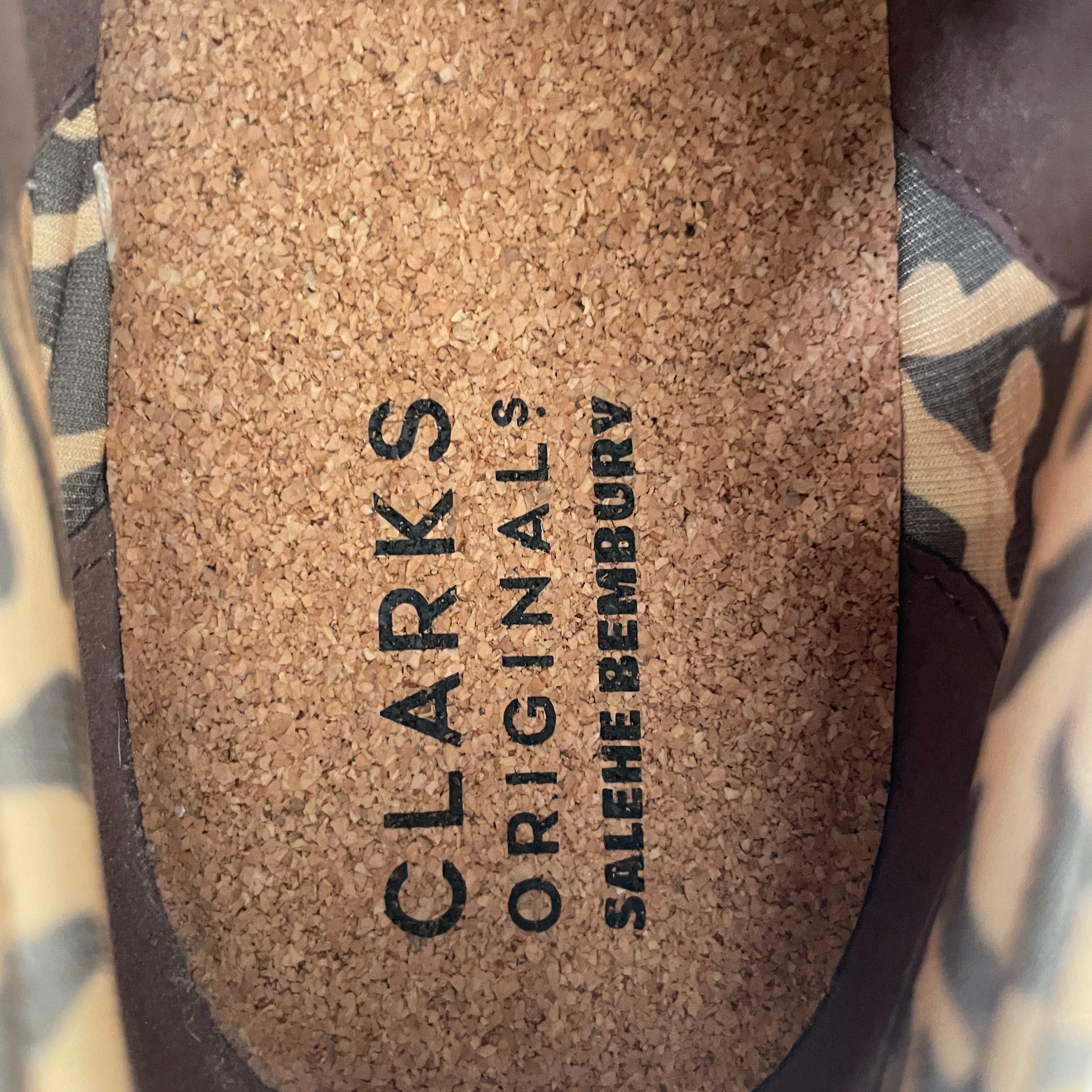 Clarks/Low-Sneakers/US 11/Graphic/Suede/BRW/salehe bembury view 3