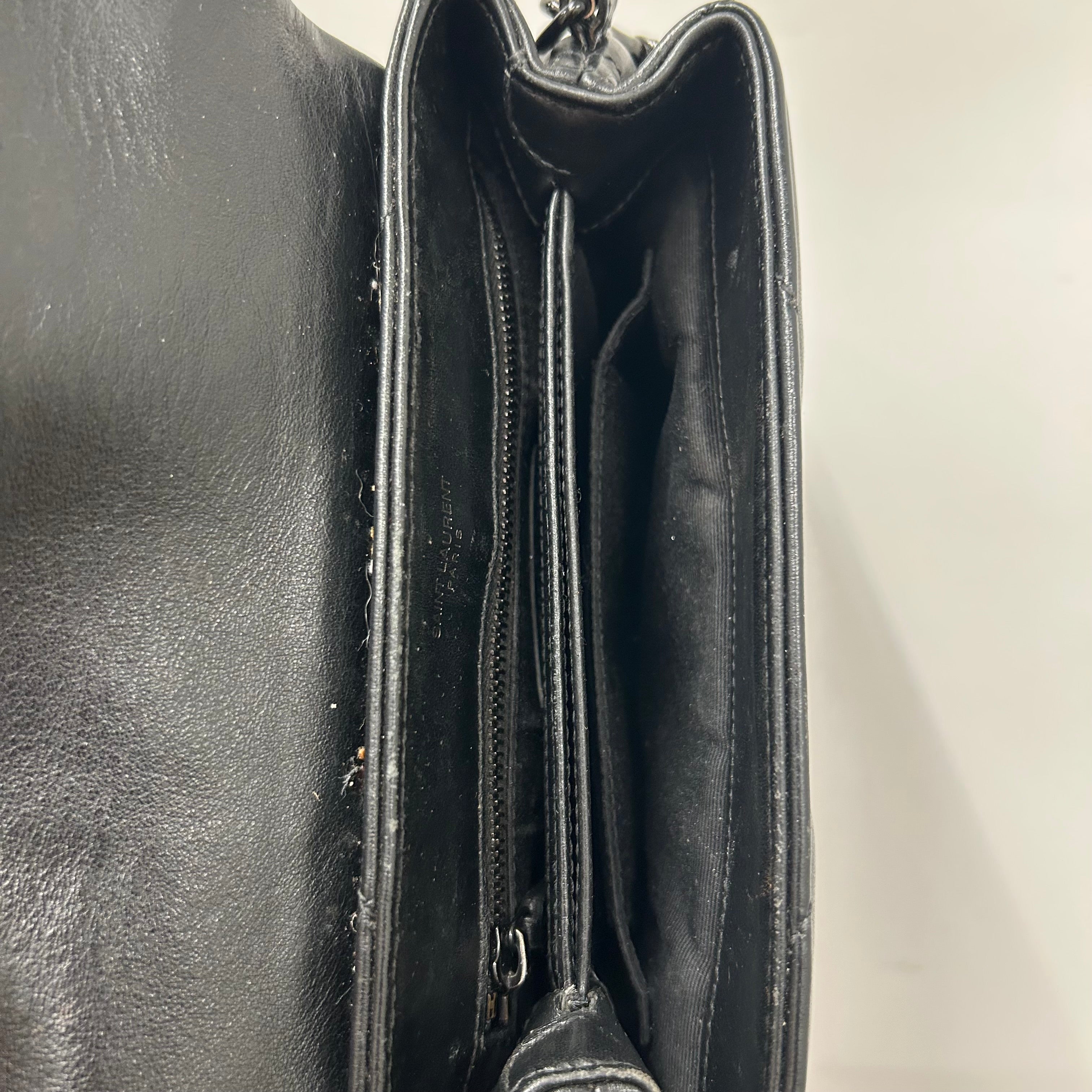 YVES SAINT LAURENT/Bag/BLK/Quilted LouLou Toy Bag view 4