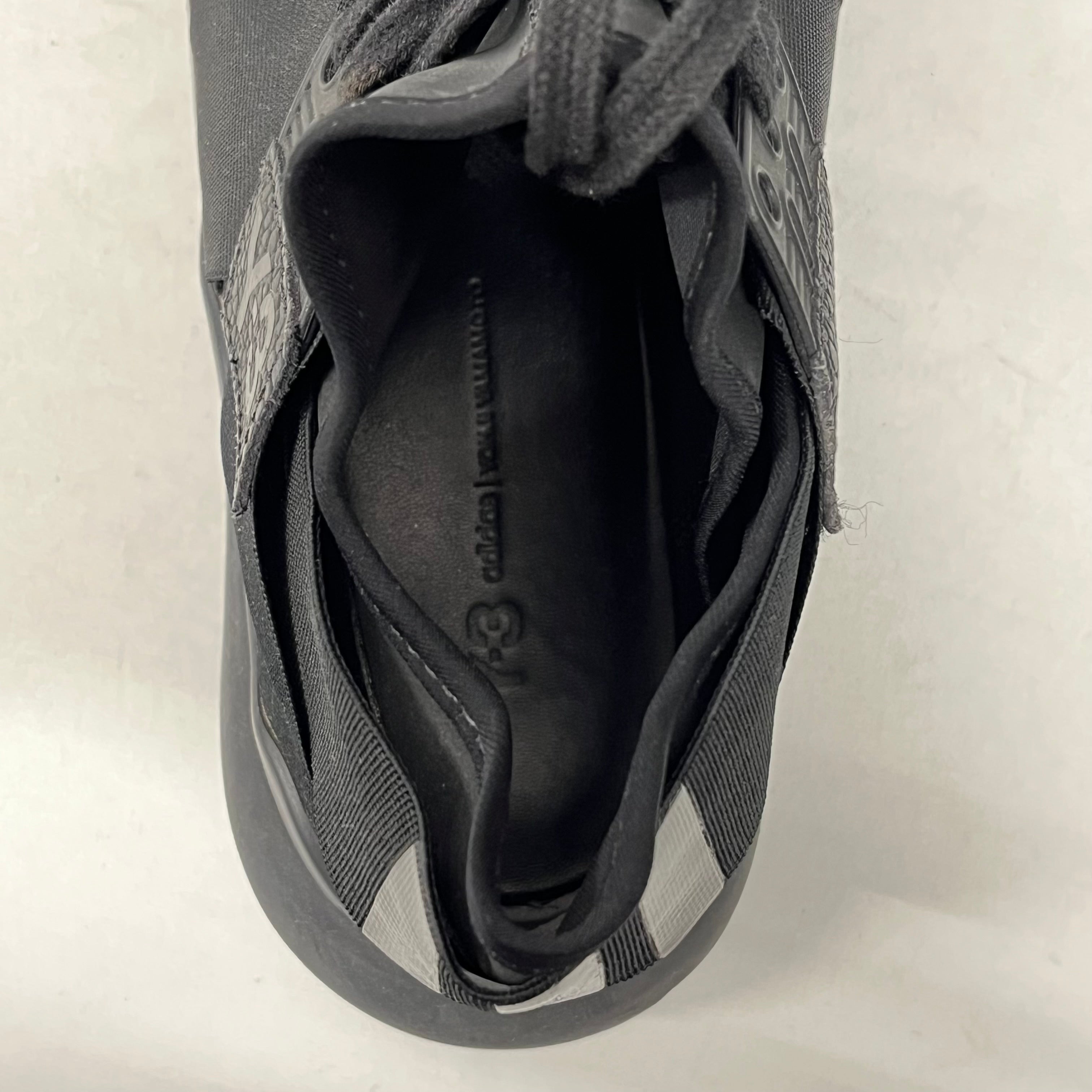 Y-3/Low-Sneakers/US 6.5/Nylon/BLK/BB4694 view 3