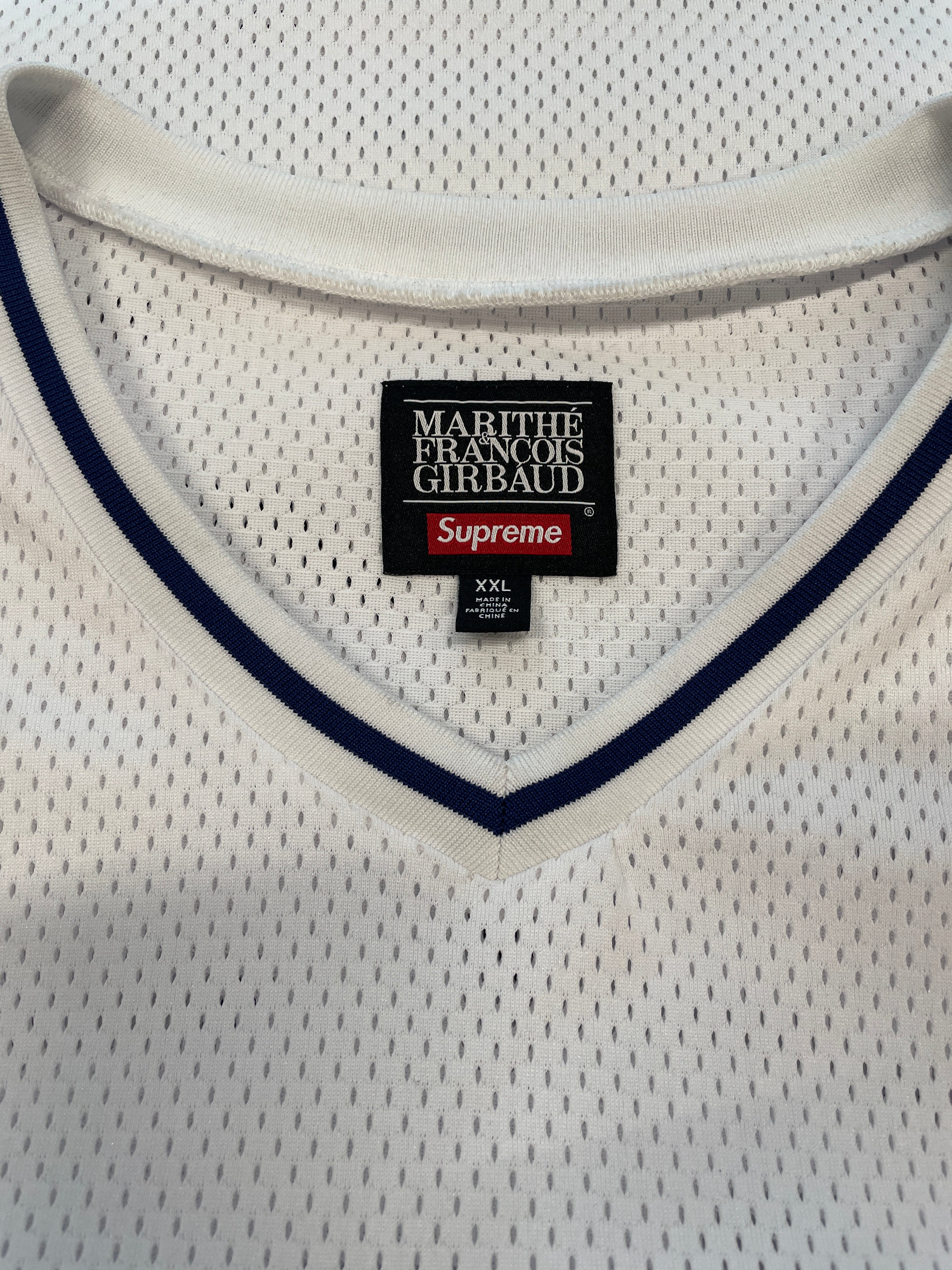 Supreme/MARITHE & FRANCOIS GIRBAUD/LS T-Shirt/XL/POLYESTER/WHT/LOGO HOCKEY JERSEY view 3