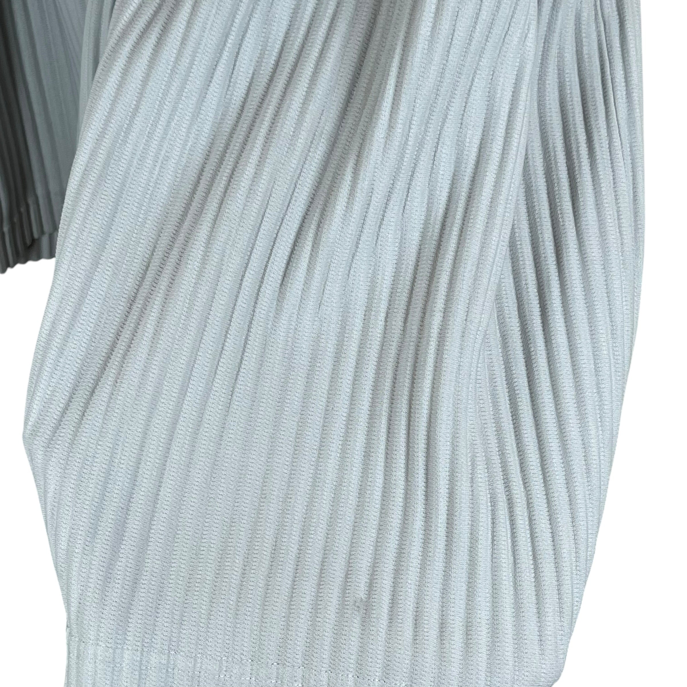 HOMME PLISSE ISSEY MIYAKE/Shorts/2/Polyester/GRY/ view 8