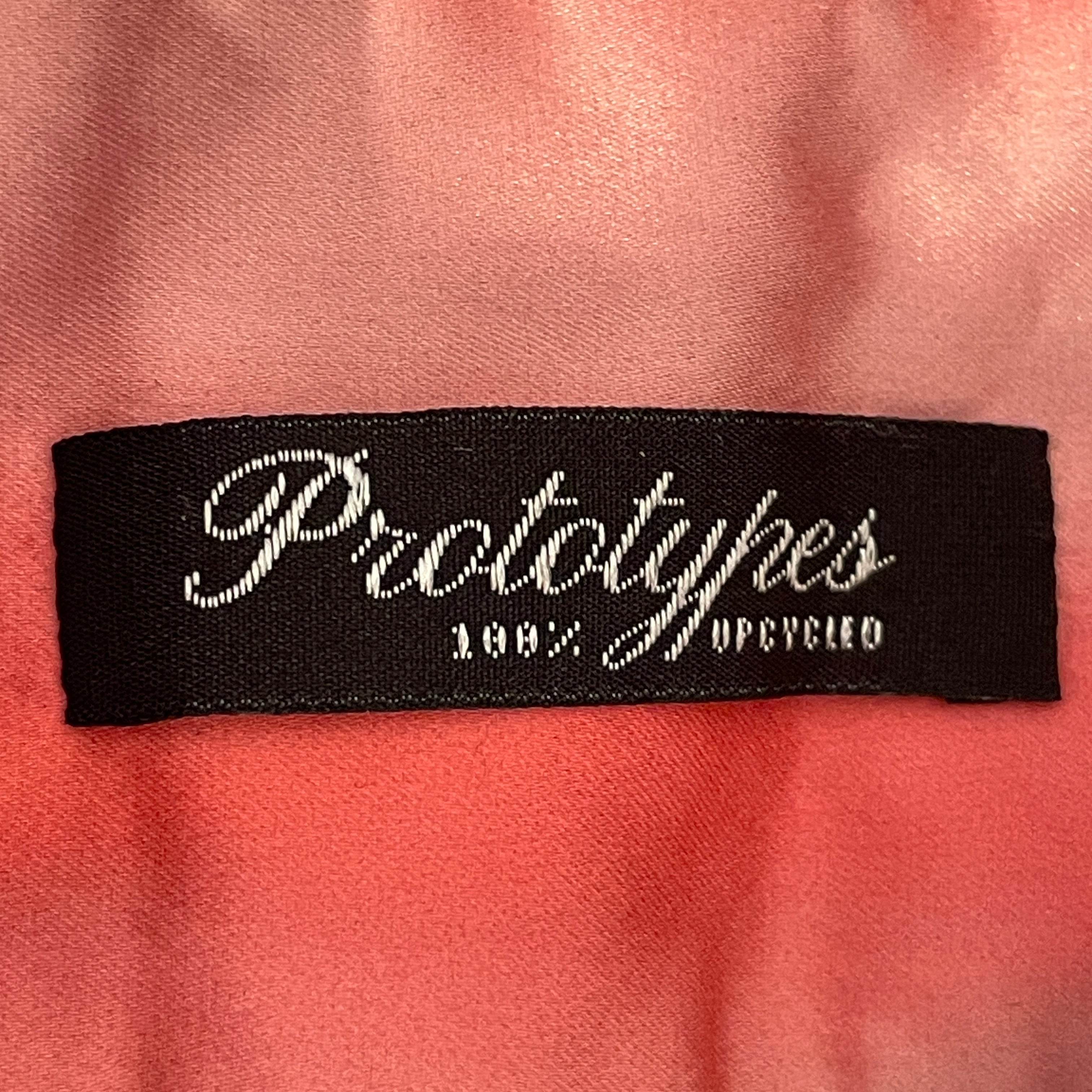 PROTOTYPES/Cut & Sew/OS/Polyester/PNK/All Over Print/ROSE PRINT view 3