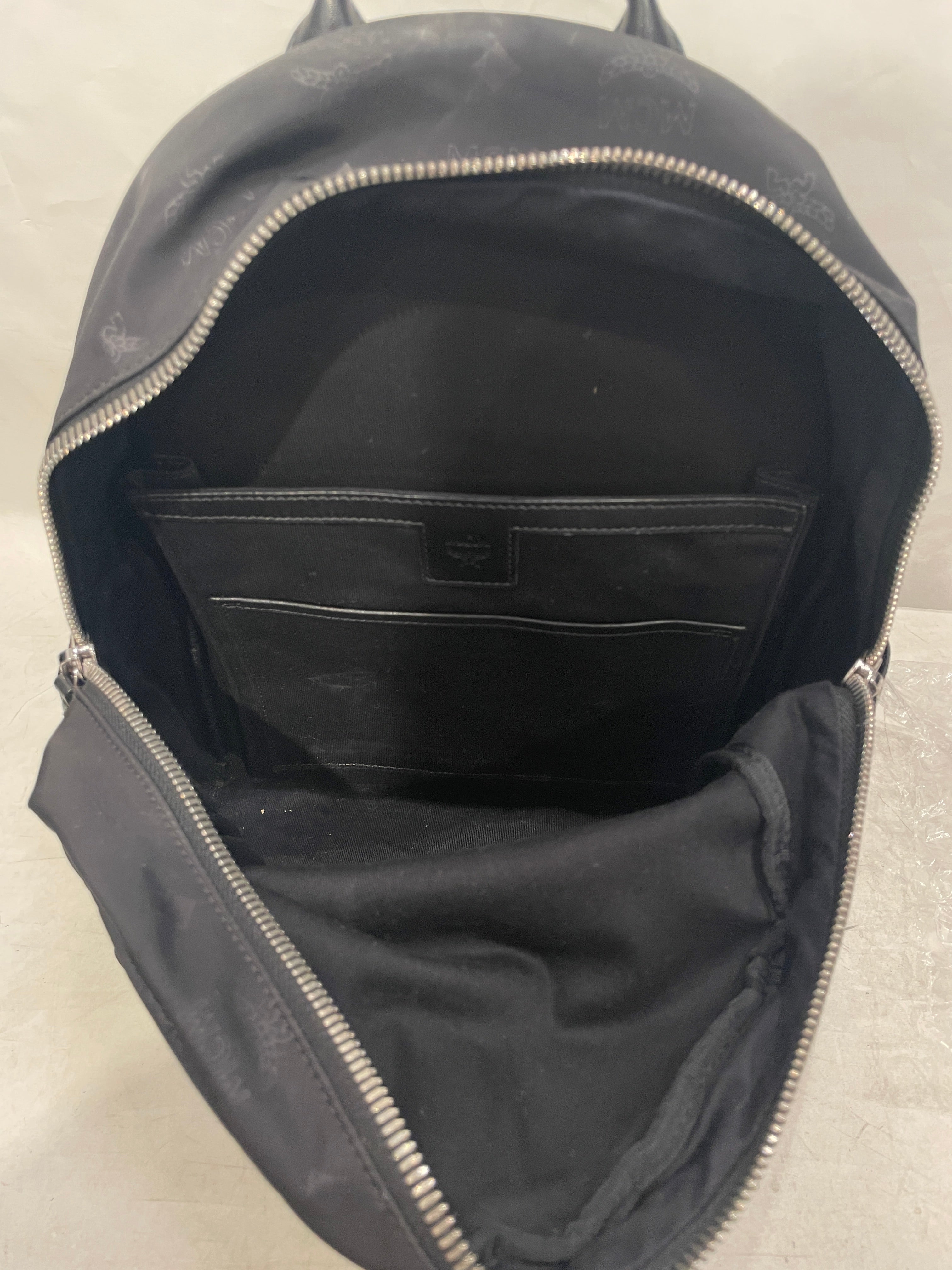 MCM/Backpack/Monogram/Nylon/BLK/MINI 47741 view 4