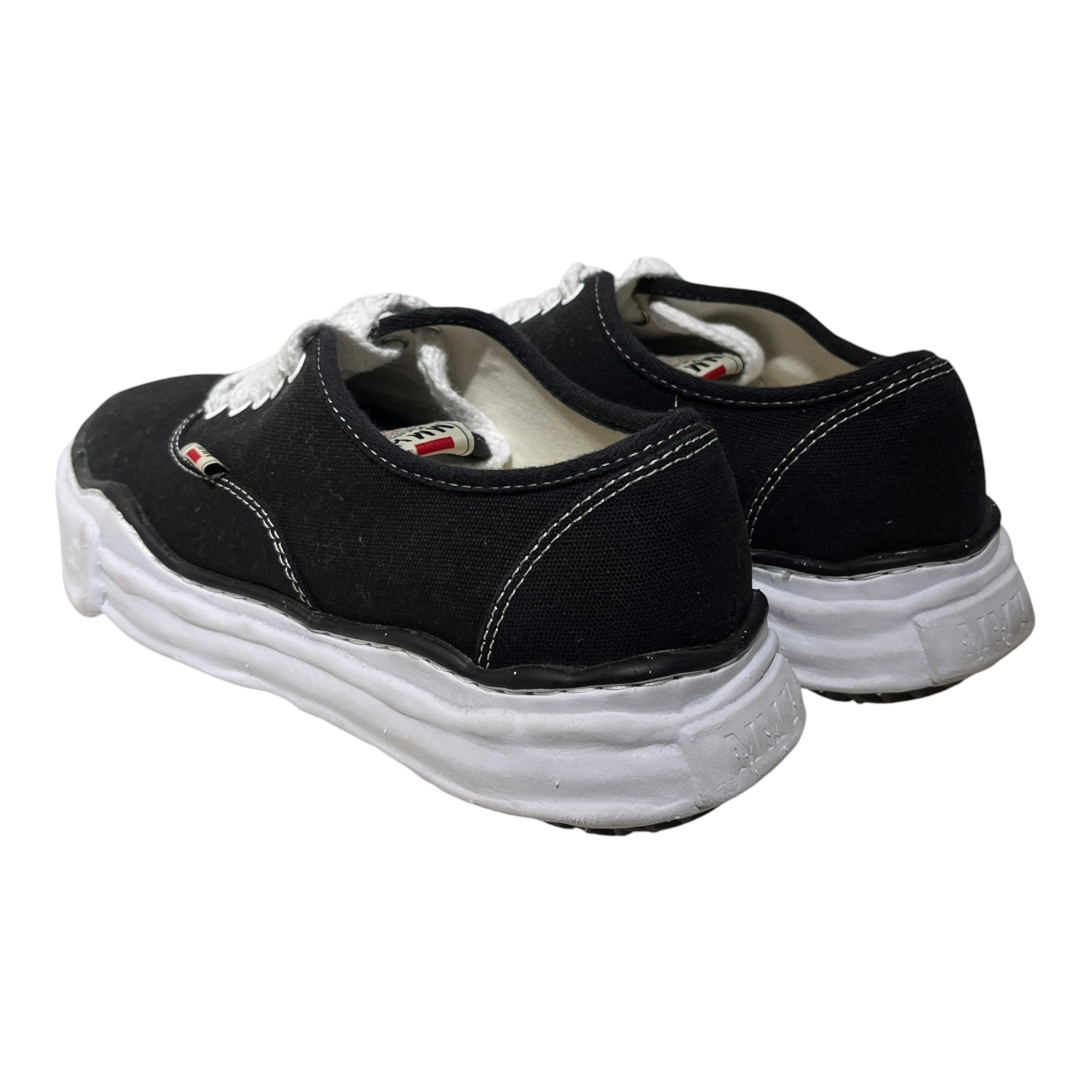 MIHARA YASUHIRO/Low-Sneakers/US 9/Cotton/BLK/og sole view 2