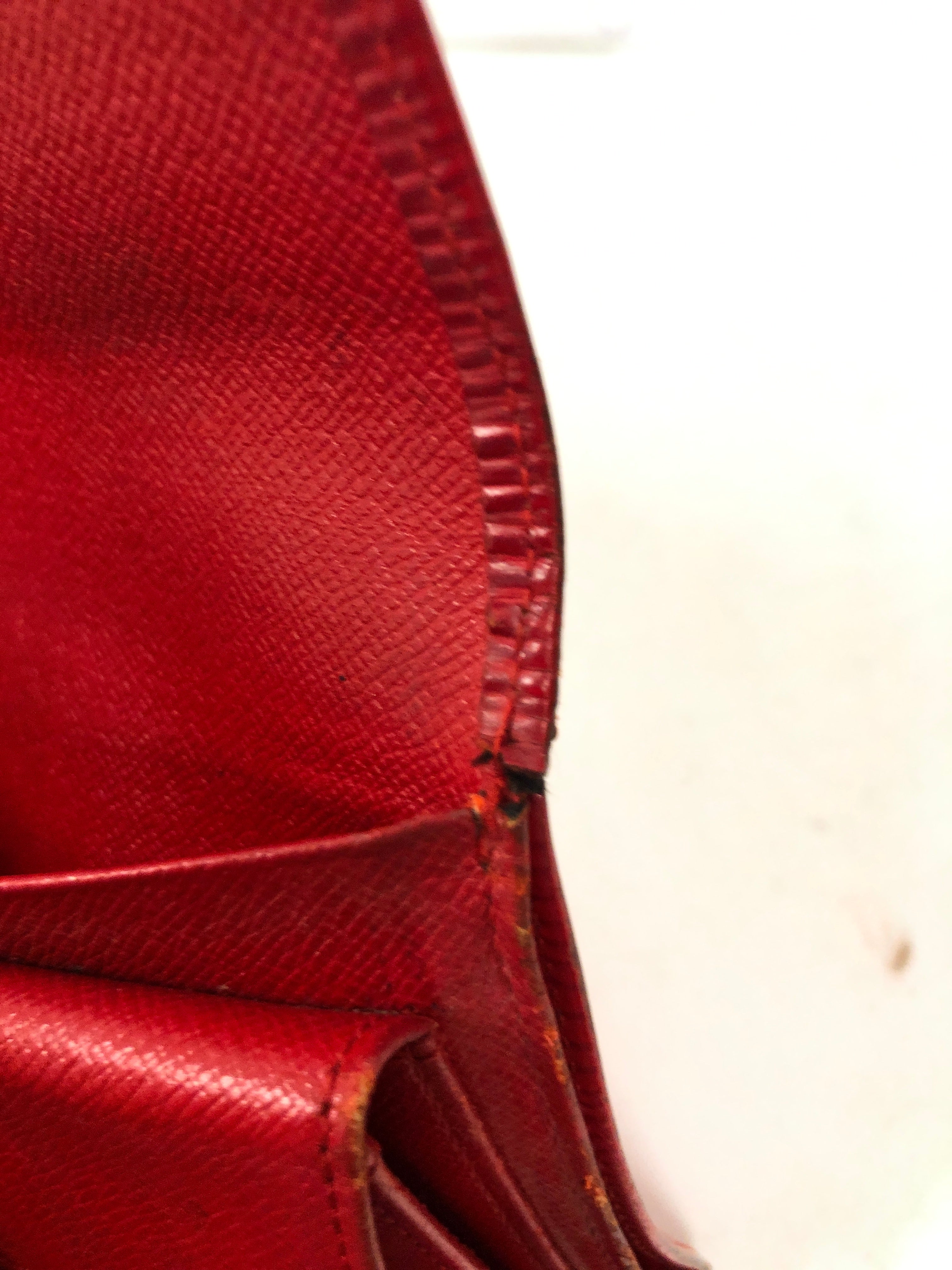 LOUIS VUITTON/Trifold Wallet/Stripe/Leather/RED/L's/Epi Leather view 5