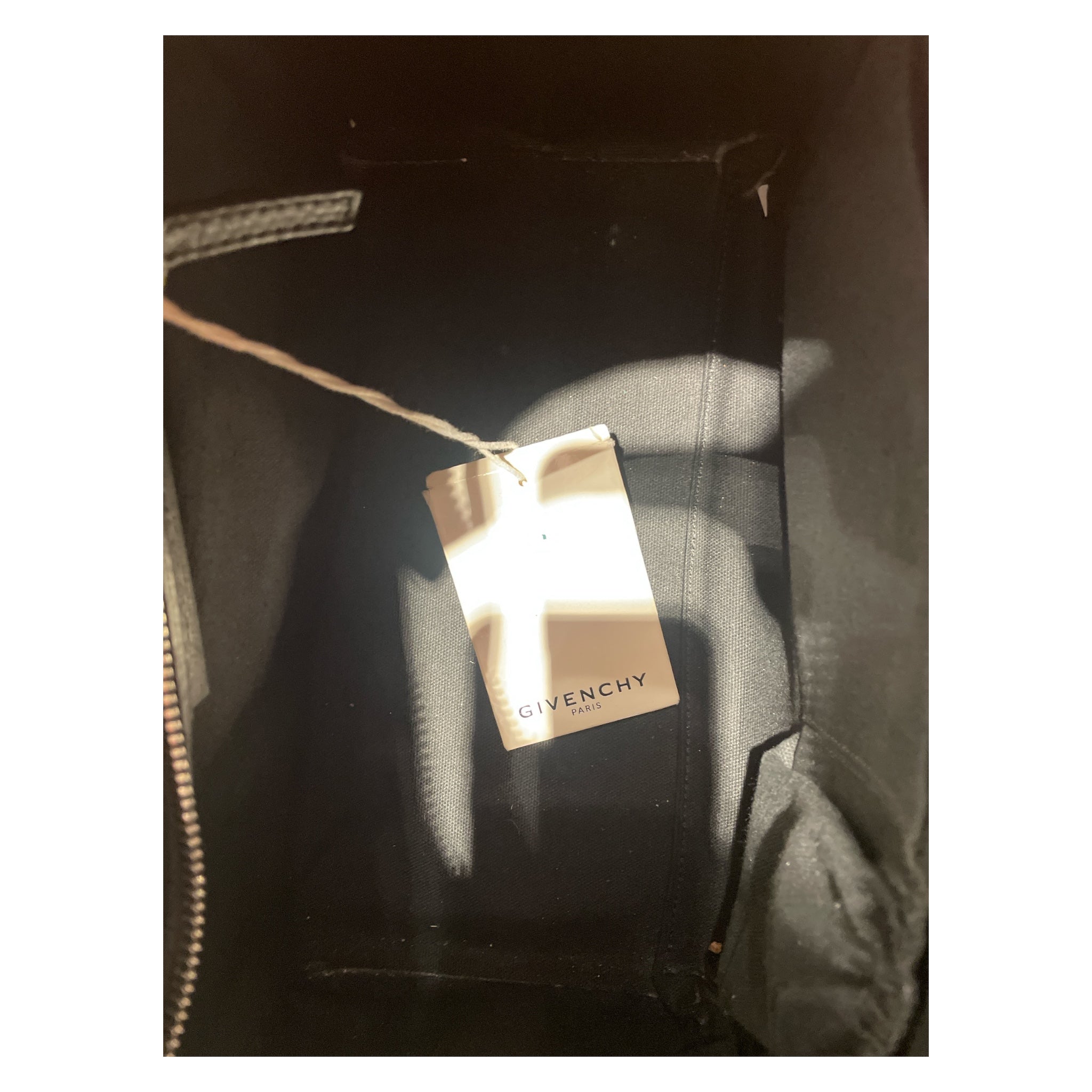 GIVENCHY/Hand Bag/Leather/BLK/Artigona view 3