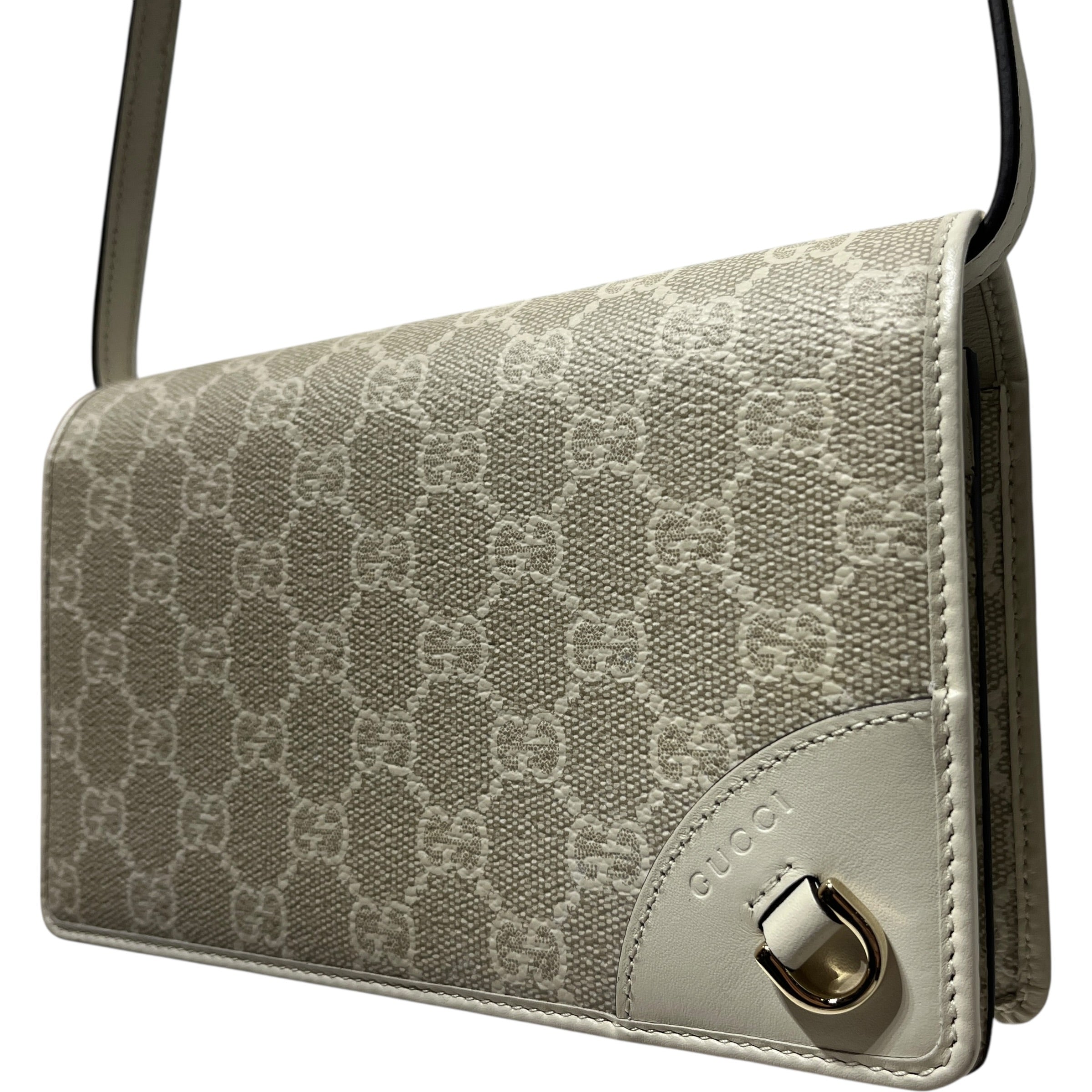 GUCCI/Cross Body Bag/Monogram/Leather/CML/GG Emblem Monogram Crossbody view 3
