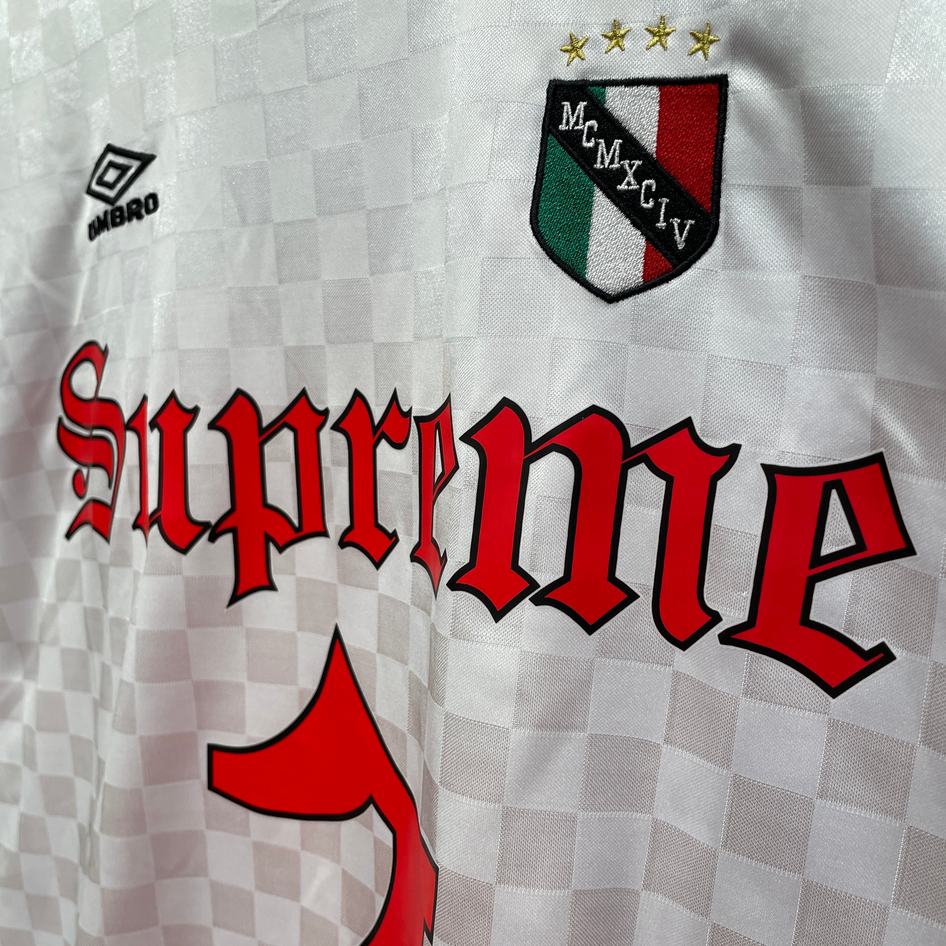 Supreme/UMBRO/T-Shirt/L/Polyester/WHT/Graphic/Jersey view 3