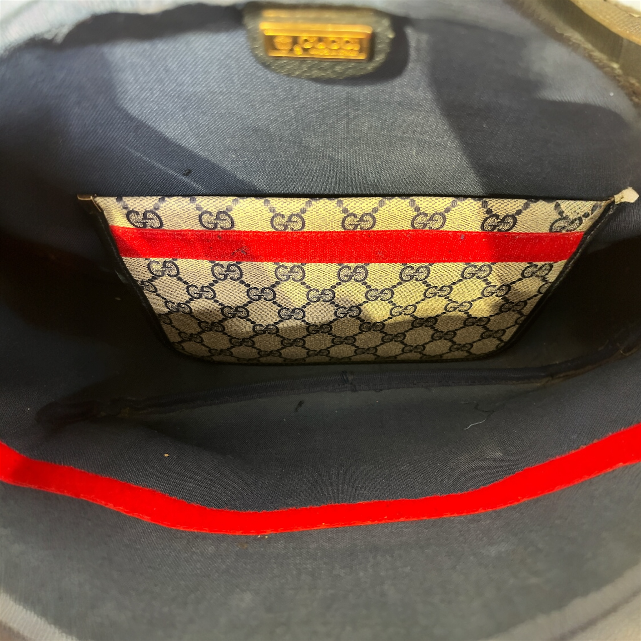 GUCCI/Cross Body Bag/Monogram/Leather/CRM/MESSENGER BAG TRAVEL view 5