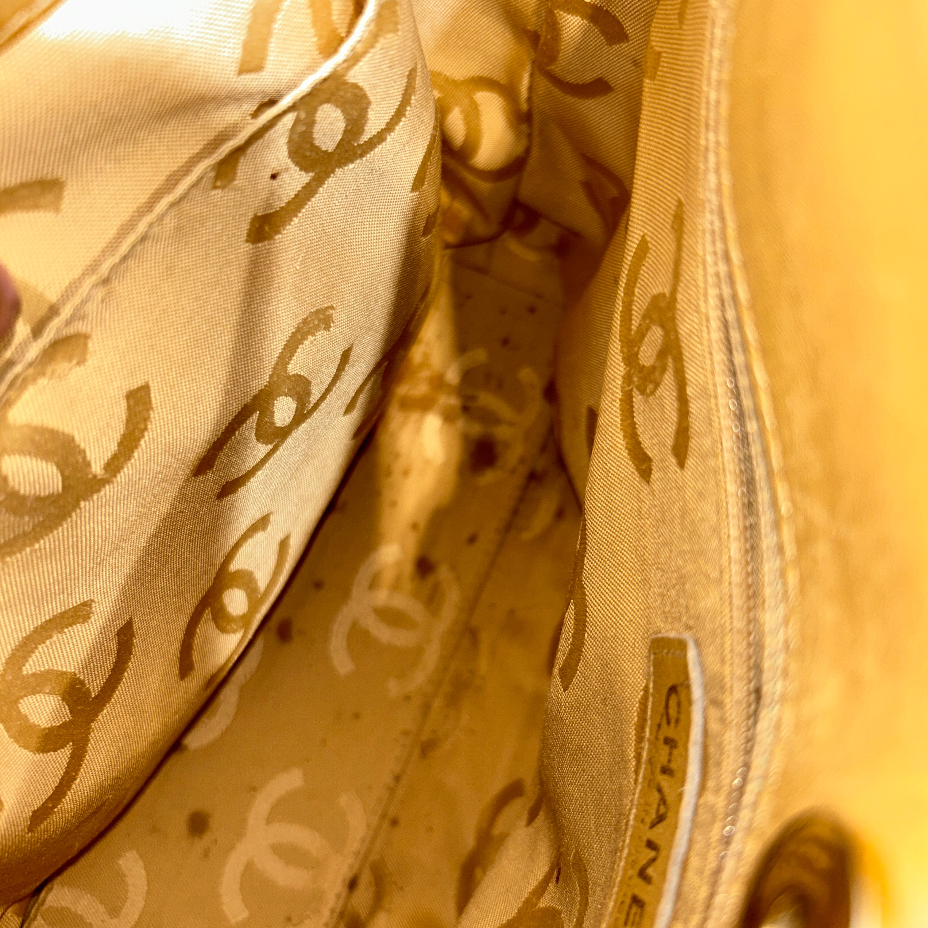 CHANEL/Tote Bag/Leather/CML/Quilted Wild Stitch Surpique view 12