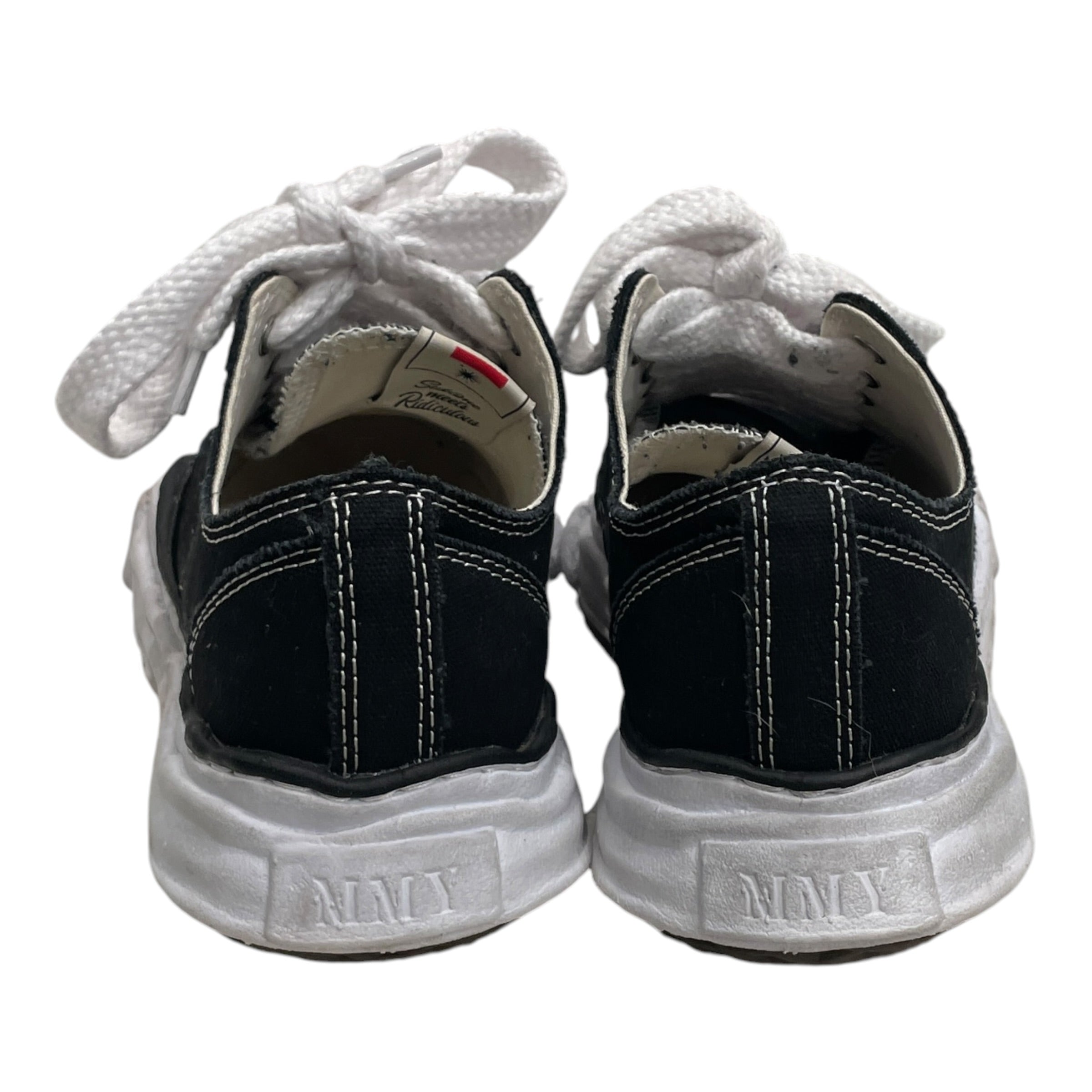 MAISON MIHARA YASUHIRO/Low-Sneakers/EU 41/Cotton/BLK/PETERSON LOW STAIN LEFT LACES view 3
