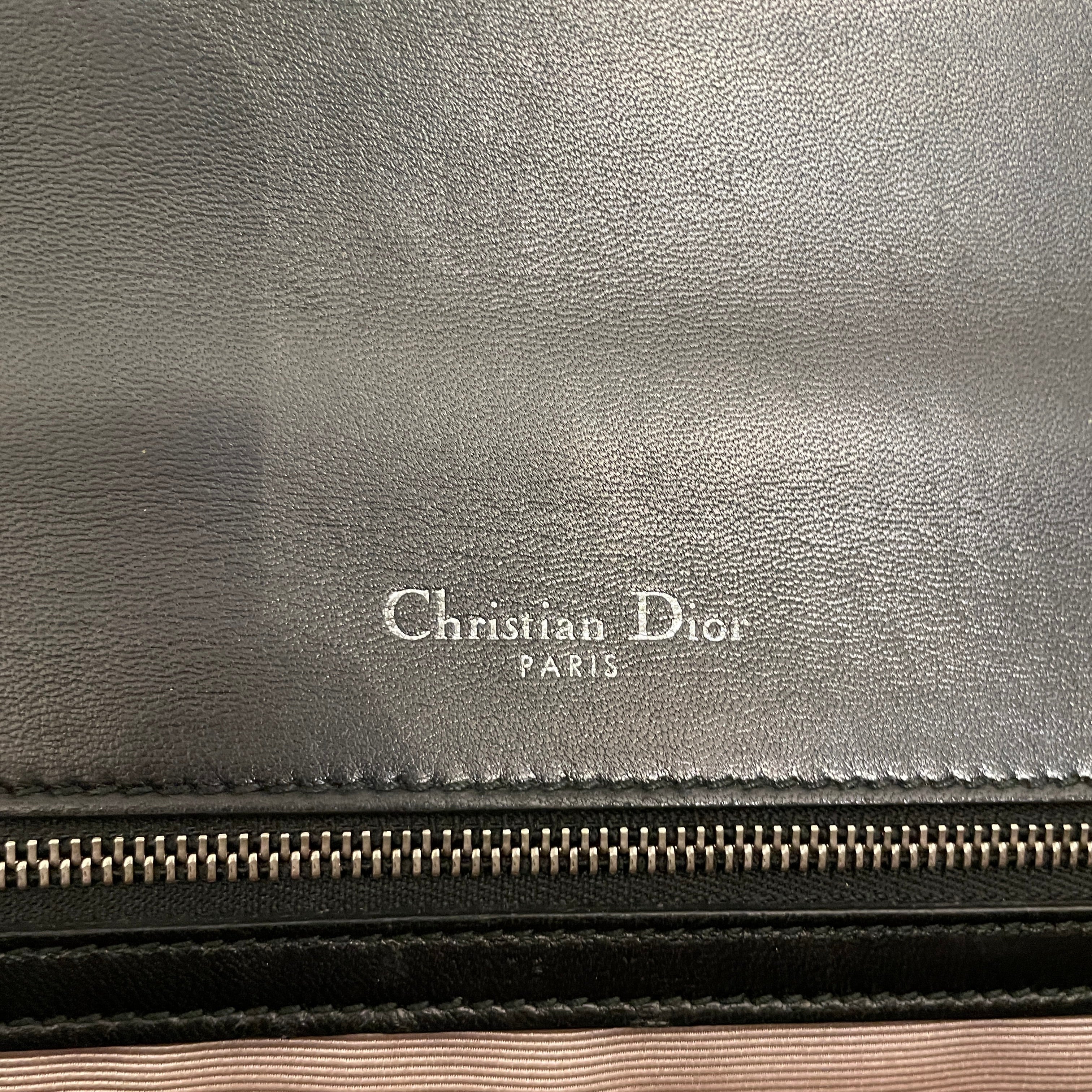 Christian Dior/Cross Body Bag/Leather/BLK/LARGE DIORAMA FLAP BAG view 4