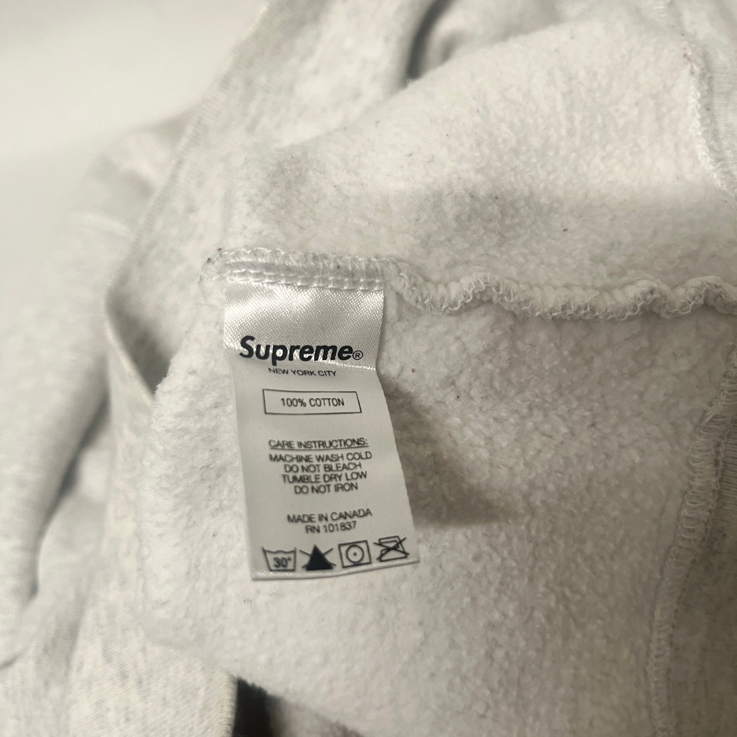 Supreme/Sweatshirt/M/Graphic/Cotton/GRY/Fvck You graphic - RN 101837 view 4