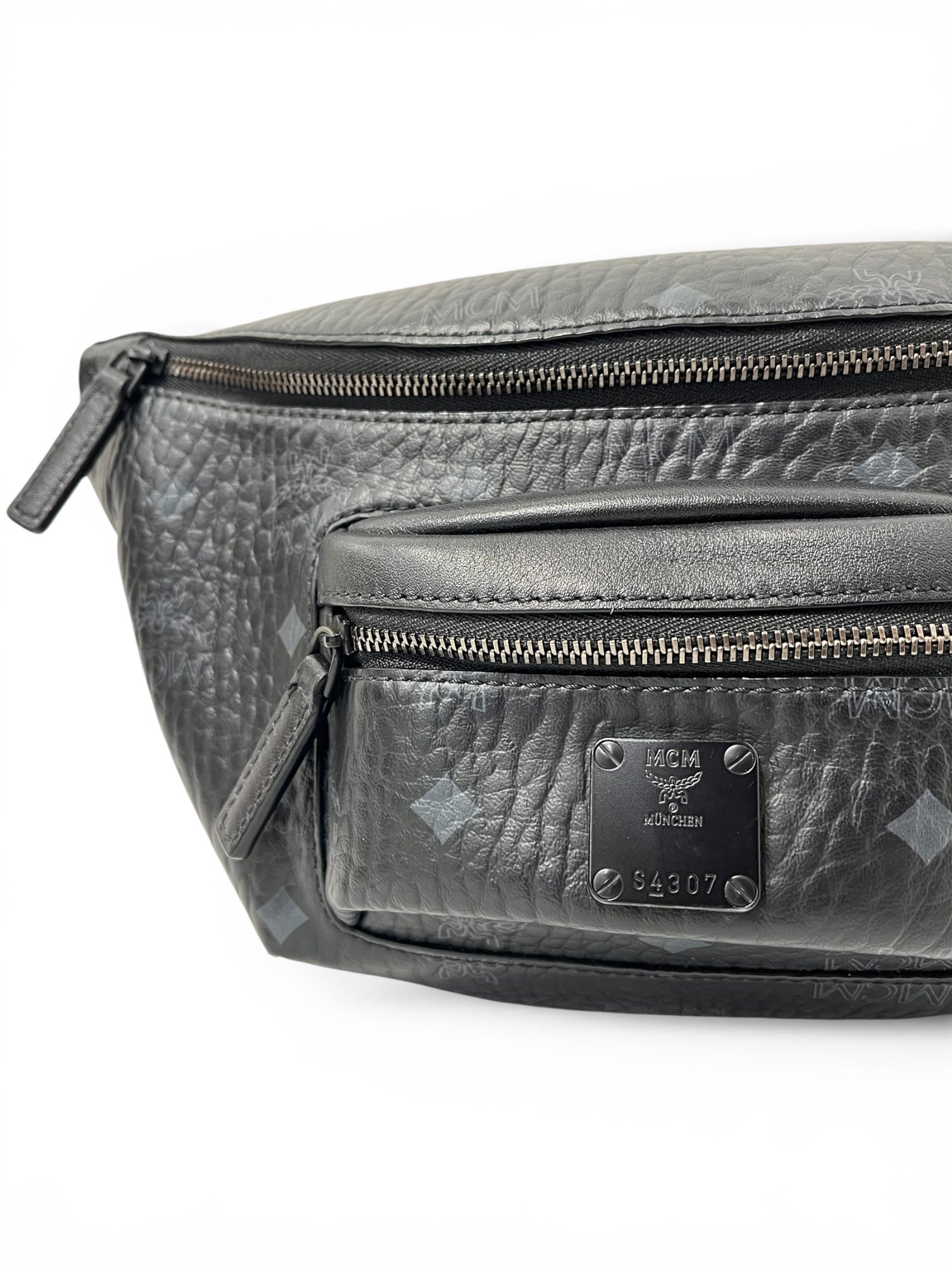 MCM/Fanny Pack/Monogram/Leather/BLK/S4307 view 6