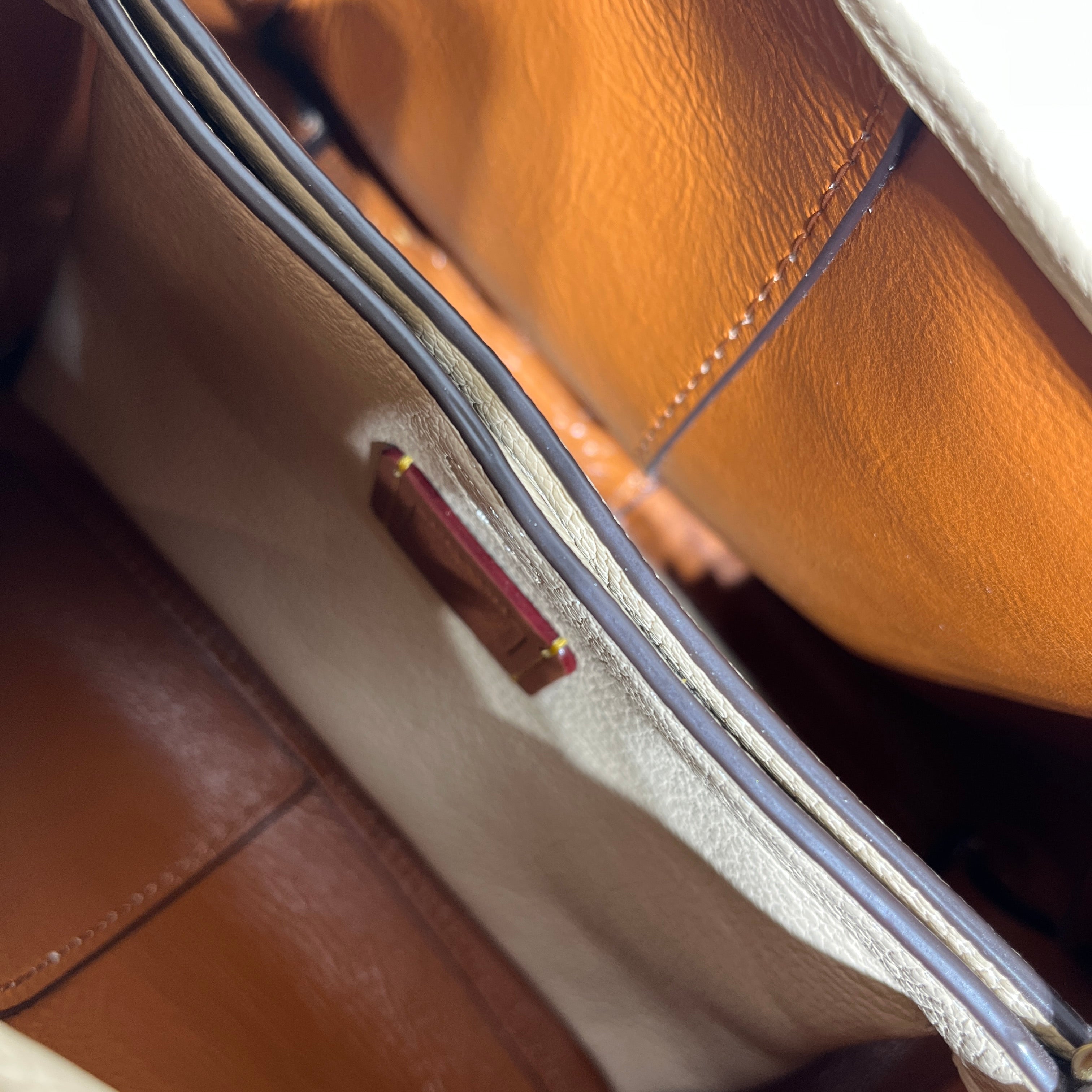 COACH/Cross Body Bag/Leather/CRM/Lana Tote Crossbody view 6