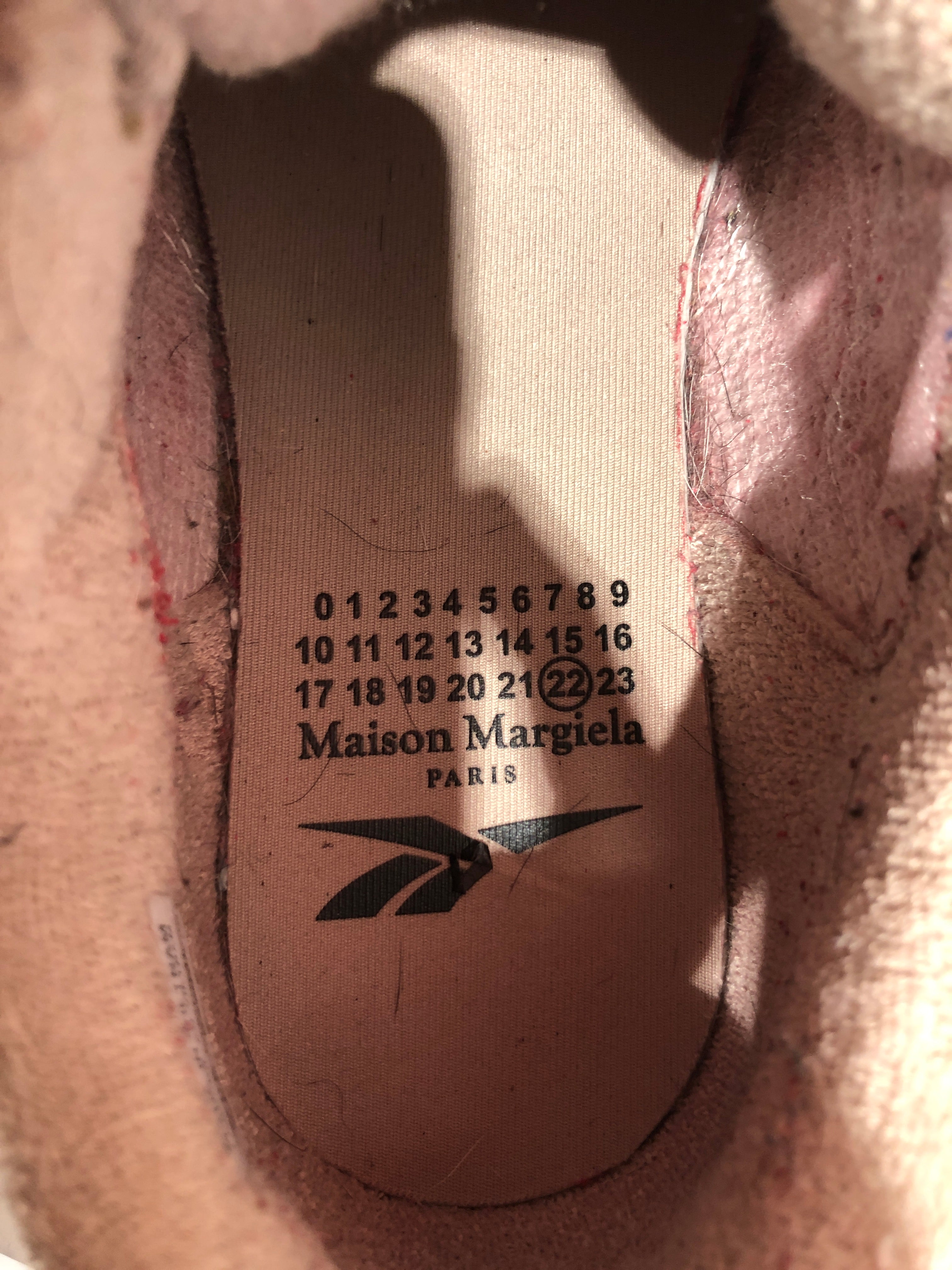 Maison Margiela/Reebok/Low-Sneakers/US 9/Leather/CRM/Tabi Sneakers view 3
