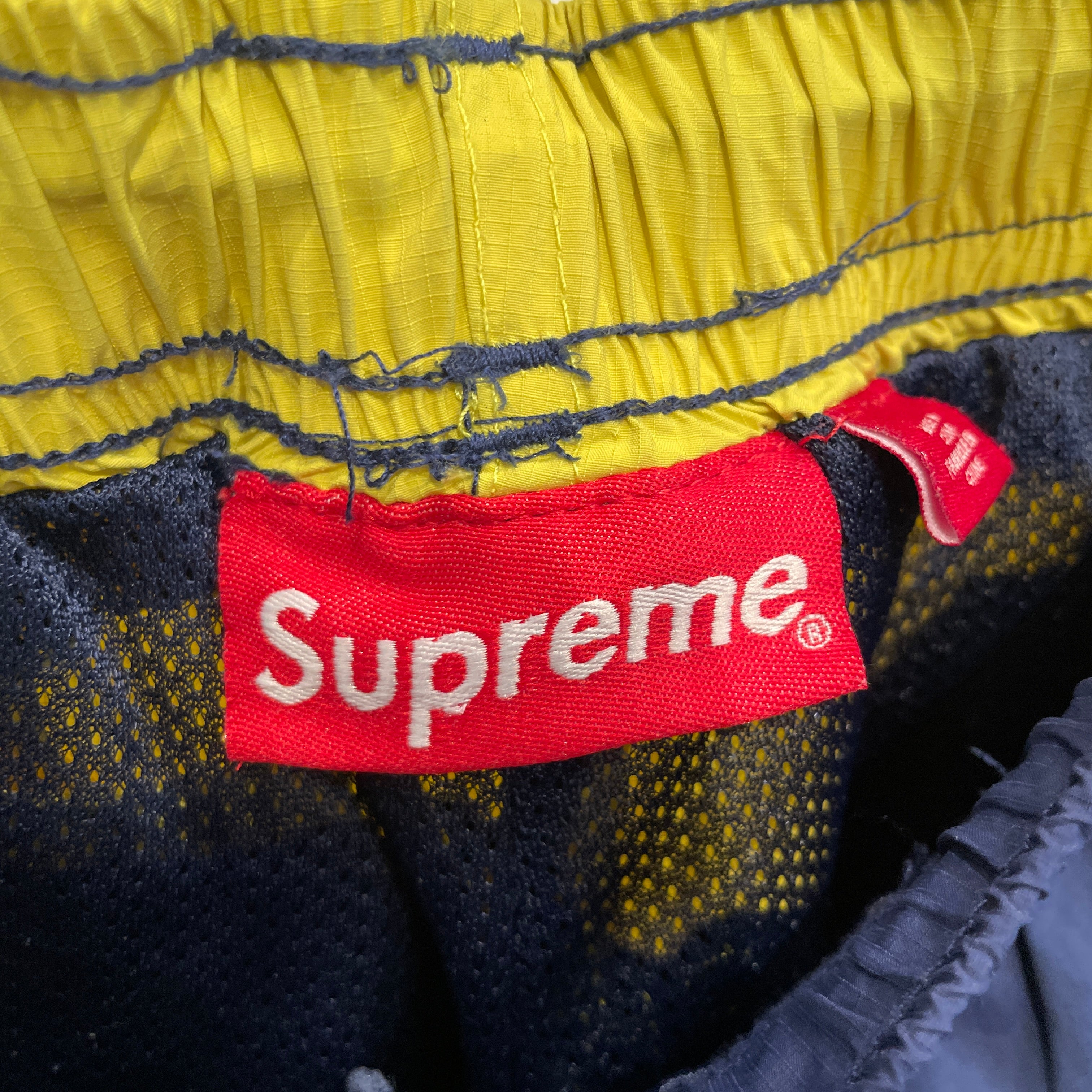 Supreme/Straight Pants/XL/Polyester/NVY/Joggers/YLW CUTOUT JOGGER view 3