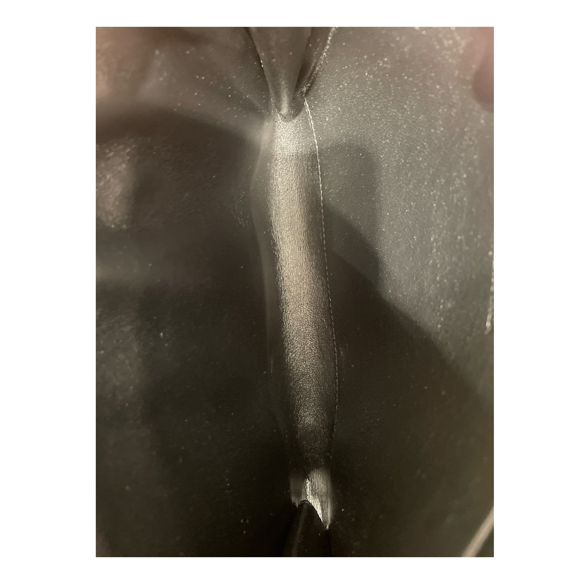 BALENCIAGA/Pouch/Leather/BLK/GRAINED CALFSKIN view 3