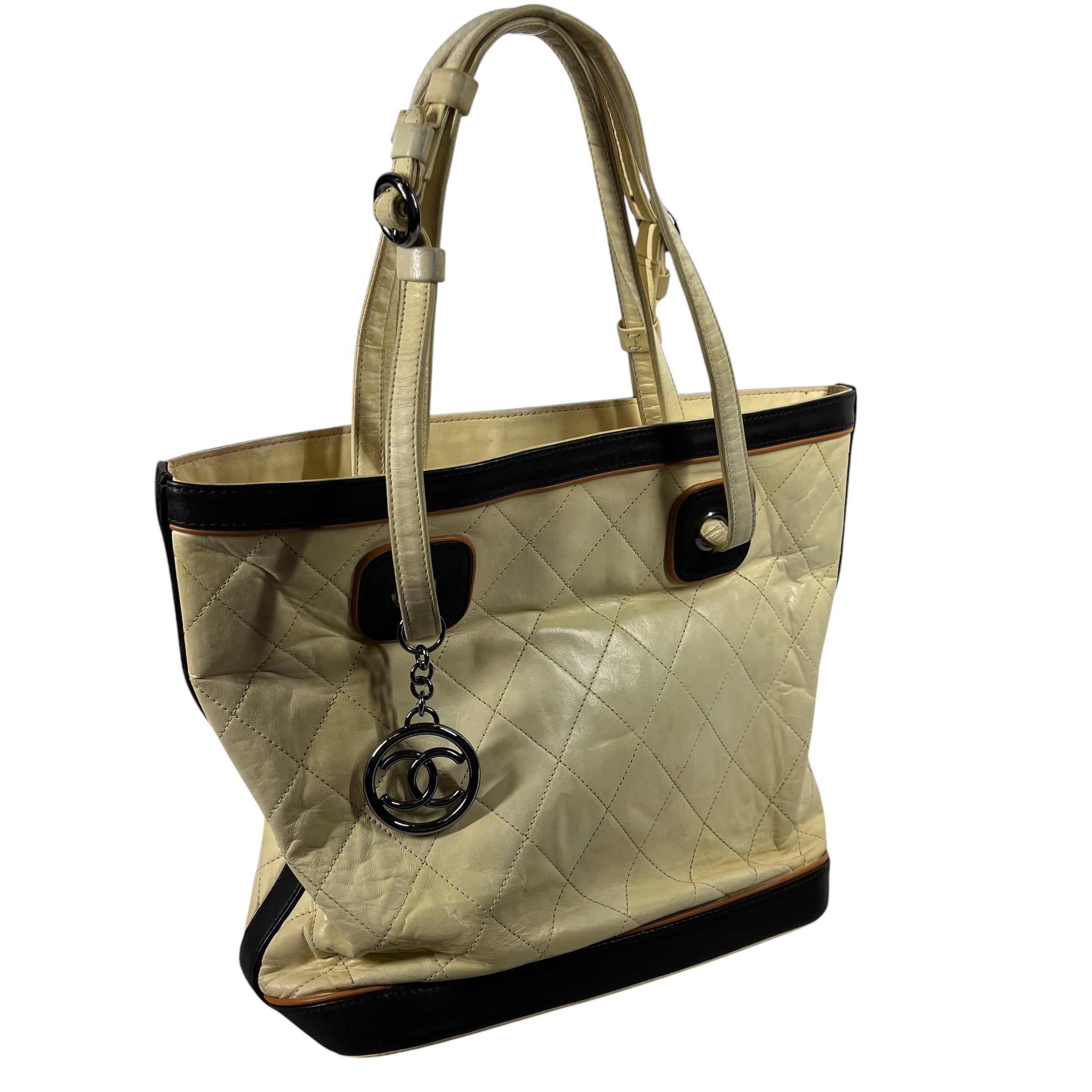 CHANEL/Hand Bag/Leather/CRM/COUNTRY CLUB TOTE view 6