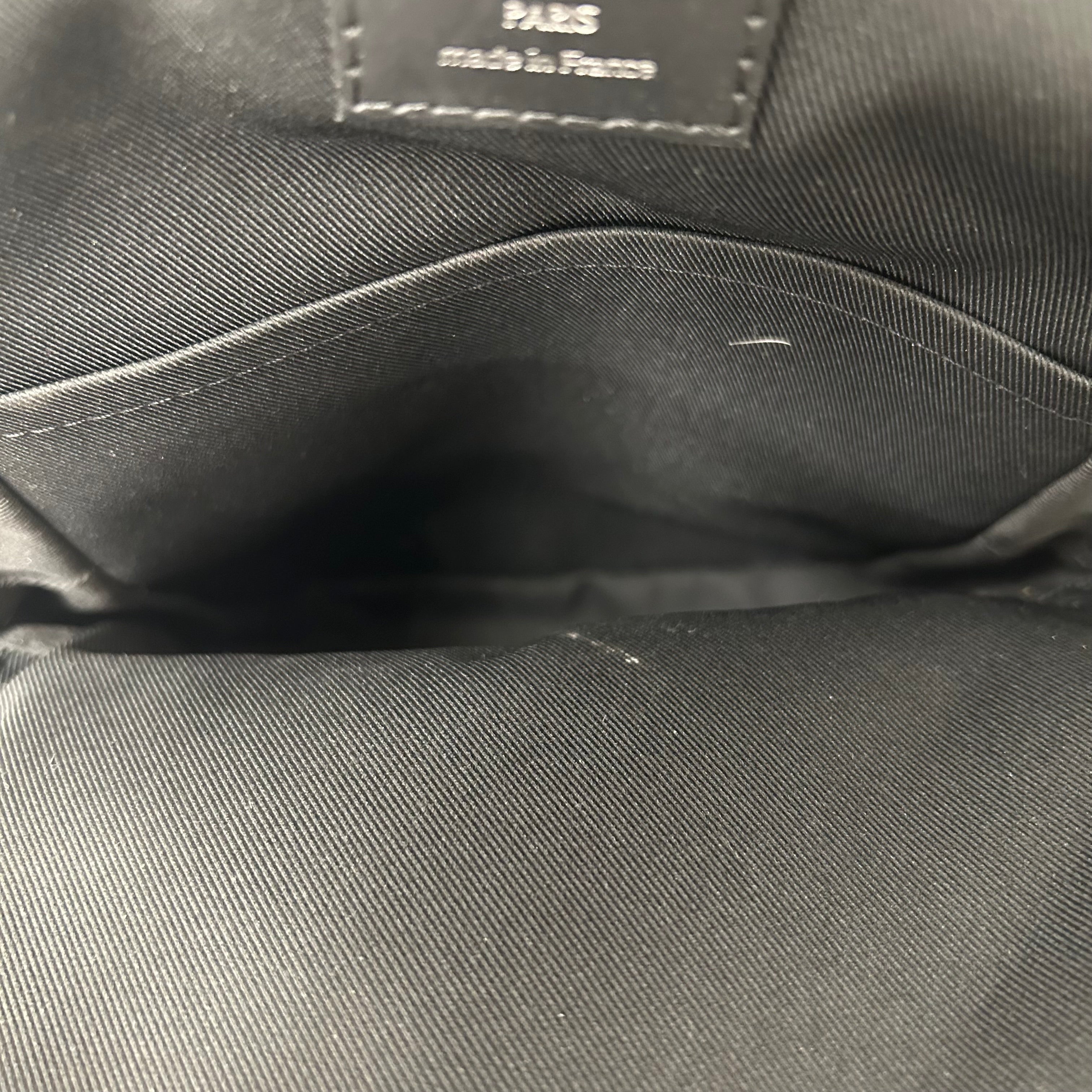 LOUIS VUITTON/Bag/Monogram/Leather/GRY/AVENUE SLING view 4