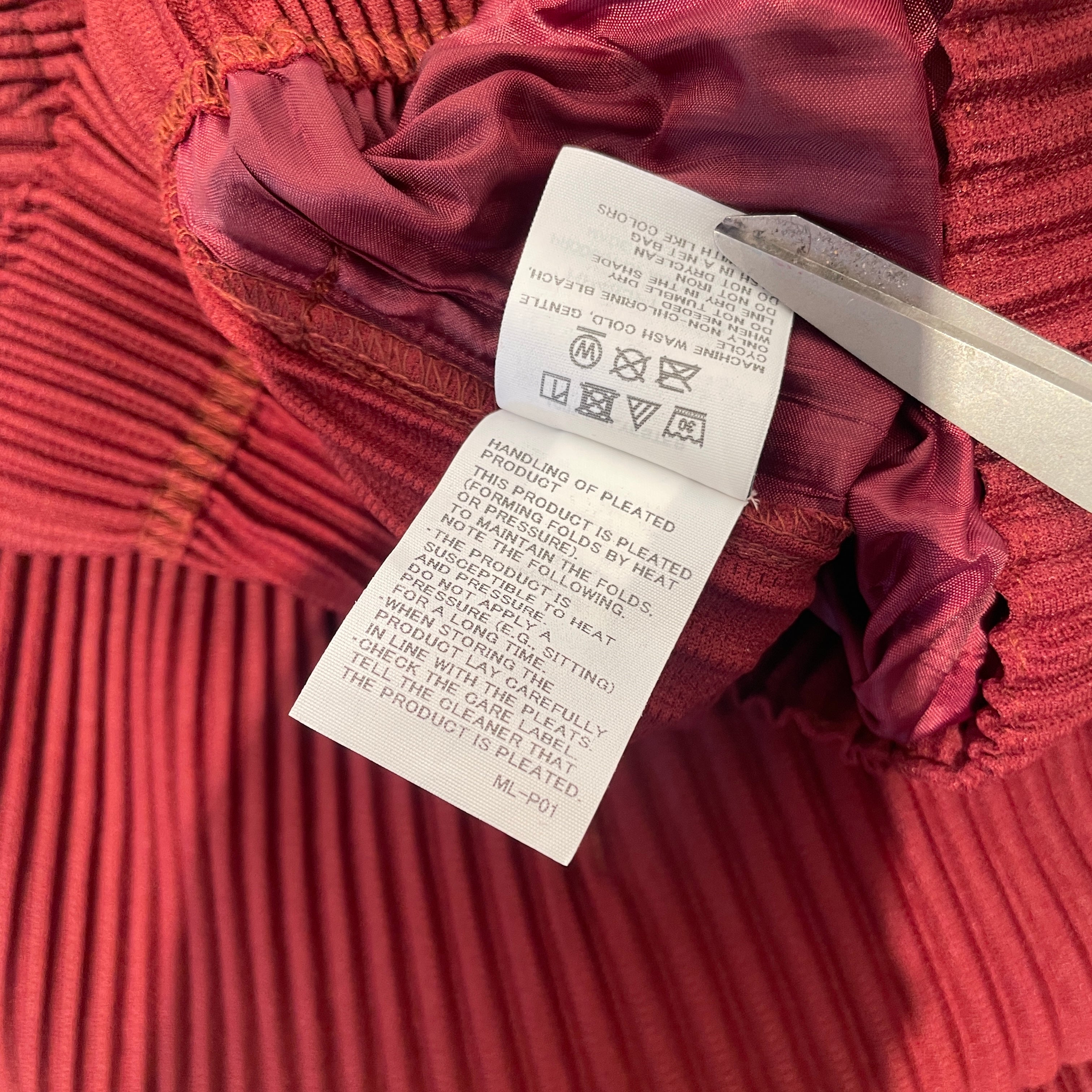 HOMME PLISSE ISSEY MIYAKE/Pants/2/Polyester/RED/nwt wide leg pleats view 6