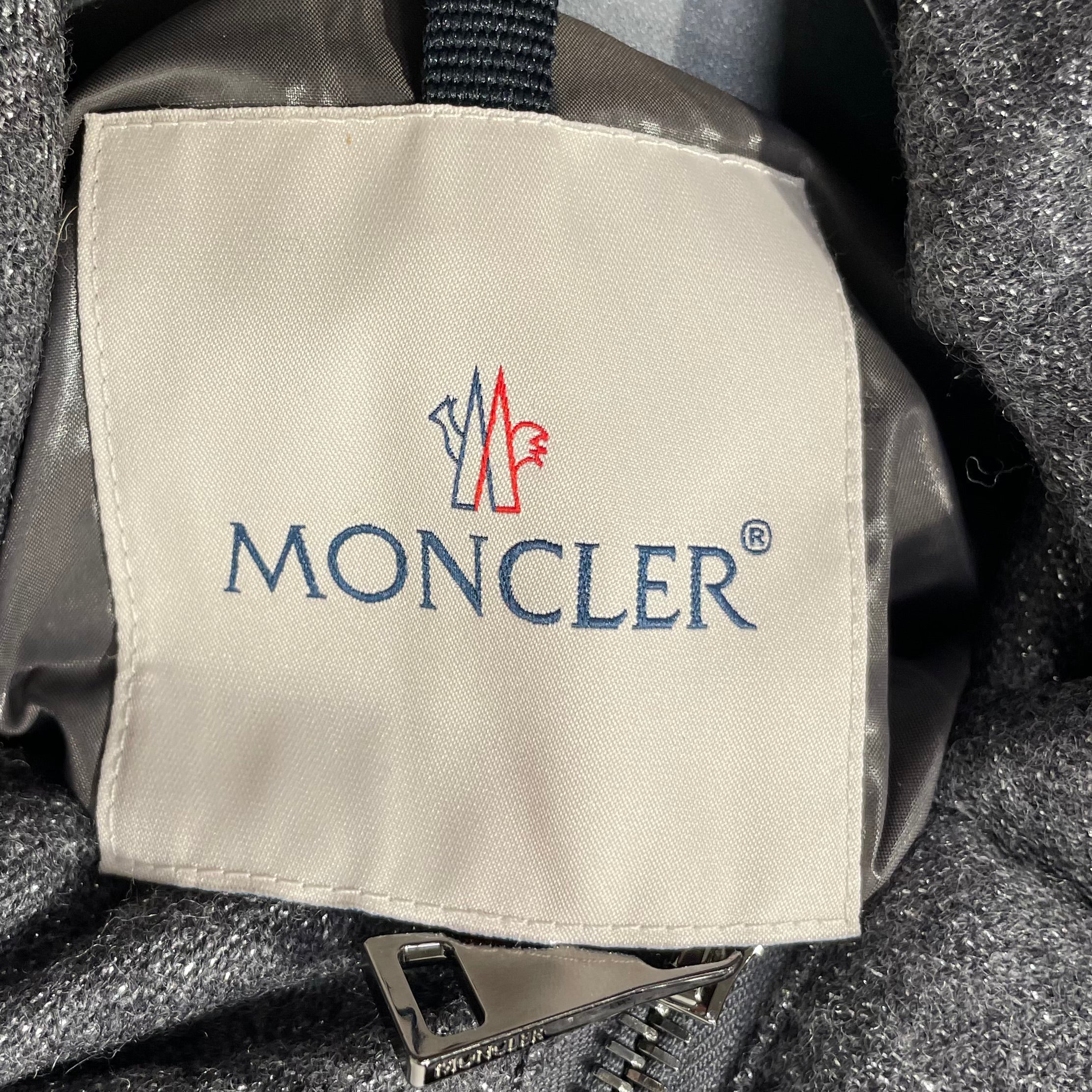 MONCLER/Puffer Jkt/2/Glitter/GRY/glitter puffer view 3