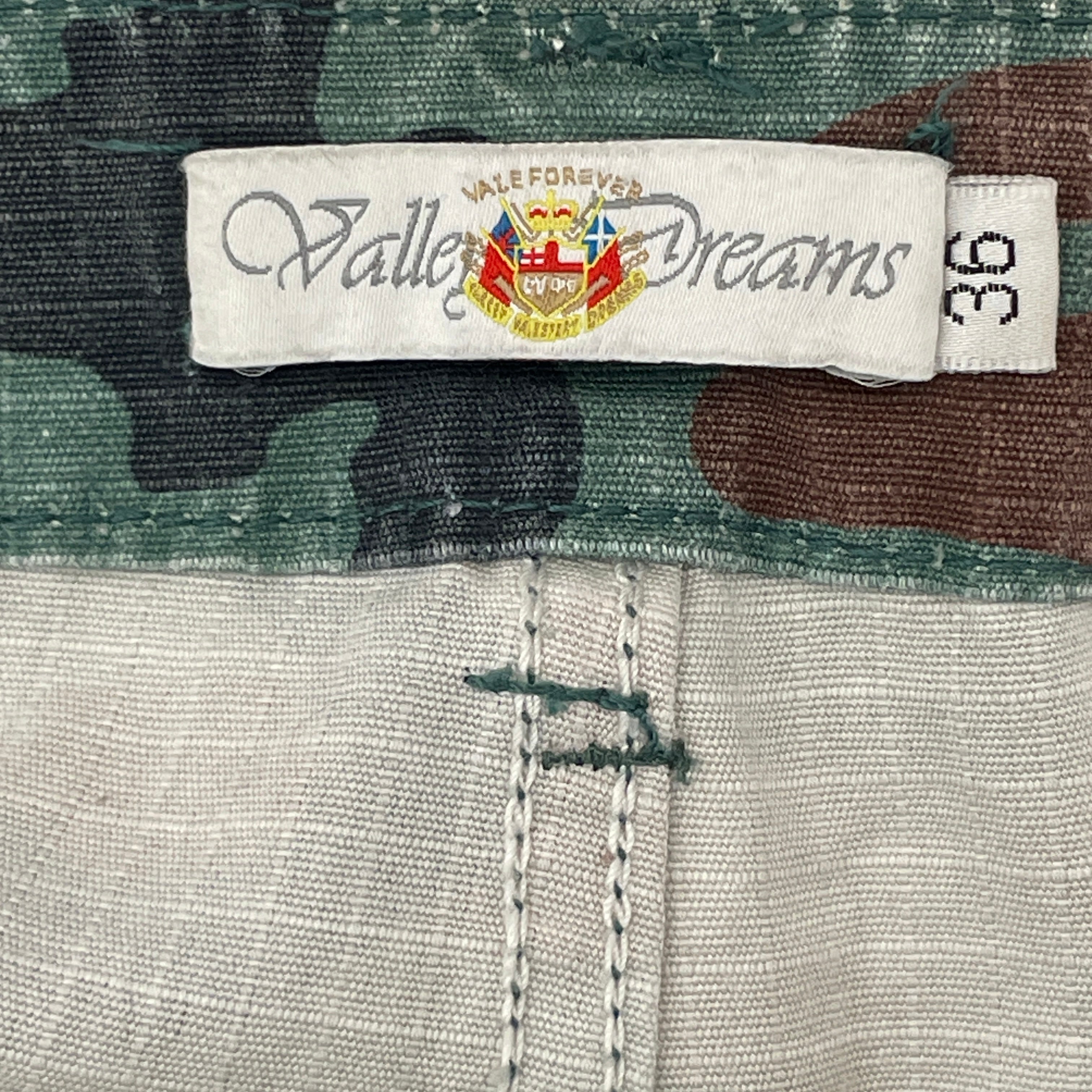 Vale/Shorts/36/Cotton/MLT/Camouflage/DIY Jorts view 3
