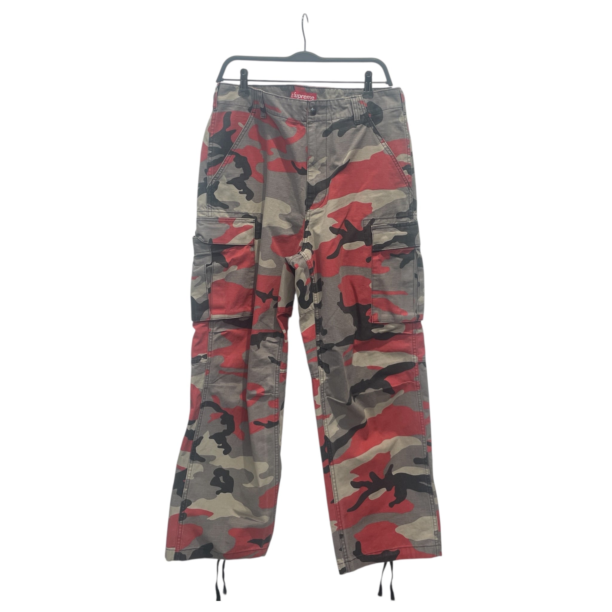 Supreme/Cargo Pants/32/Cotton/RED/Camouflage/SS26 Camo Cargo Pant view 1