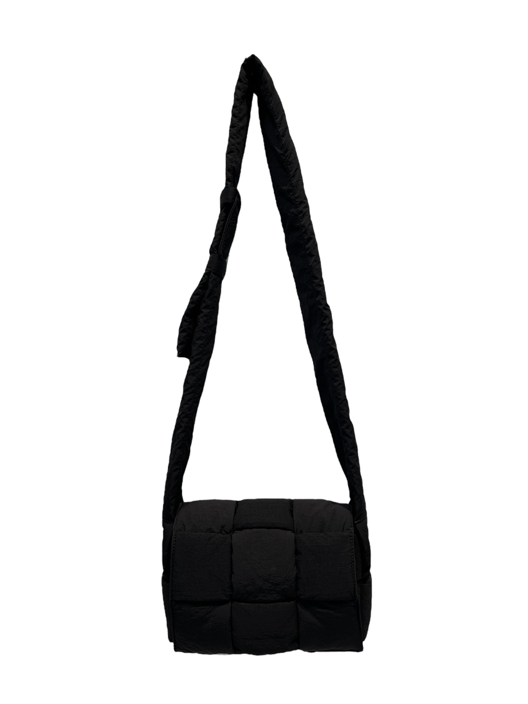 BOTTEGA VENETA/Bag/Nylon/BLK/PADDED CASSETTE BAG view 1