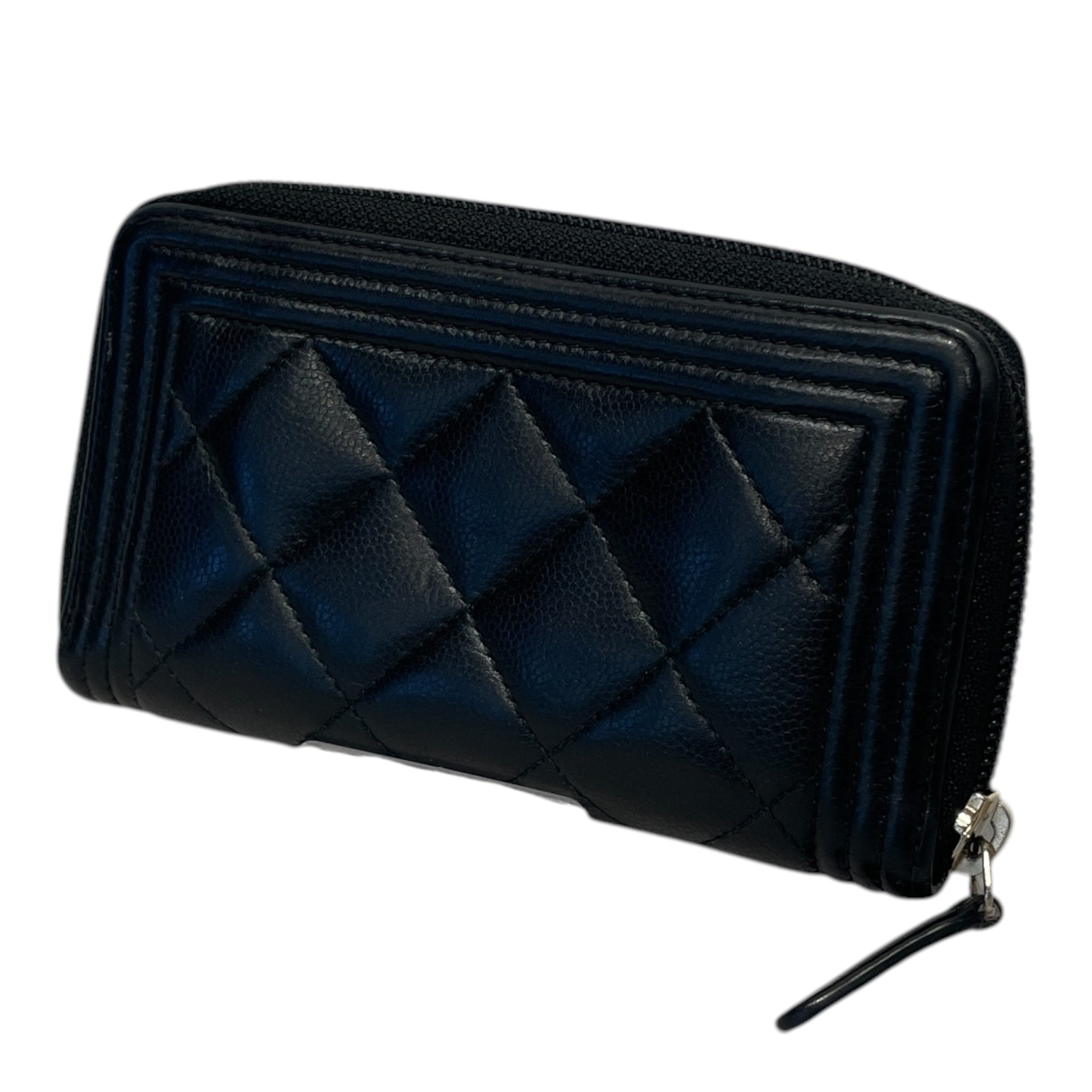 CHANEL/Bifold Wallet/Leather/BLK/QUILTED ZIP AROUND view 2